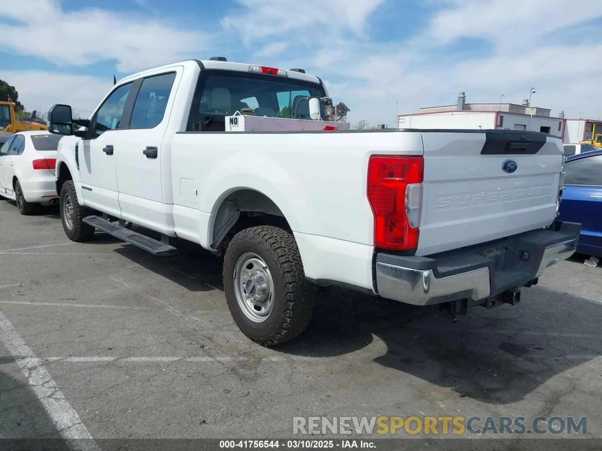 3 fotografías del automóvil dañado 1FT7W2BT5NEC17344 FORD F-250 2022