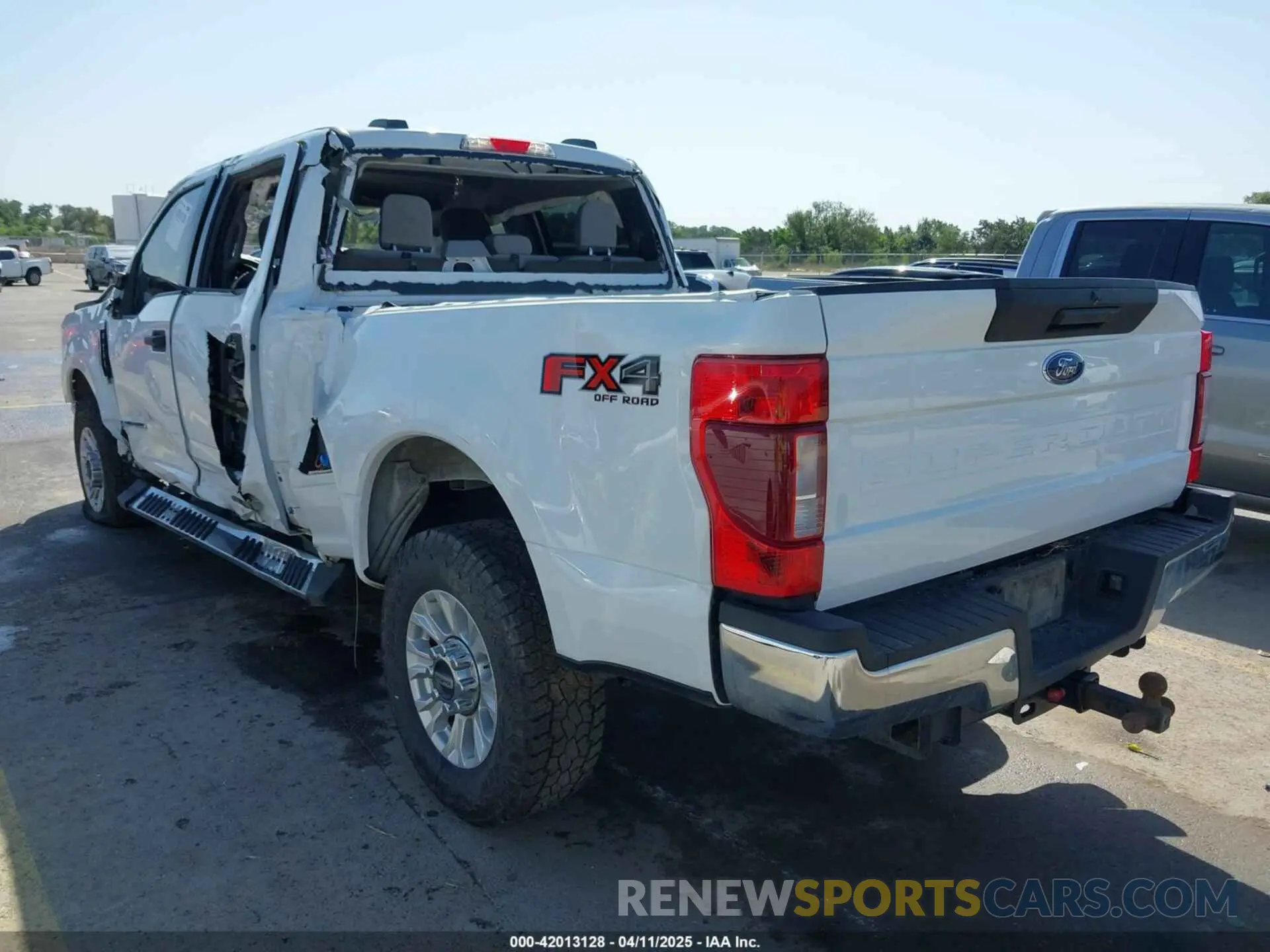 3 fotografías del automóvil dañado 1FT7W2BT9NEE21645 FORD F-250 2022