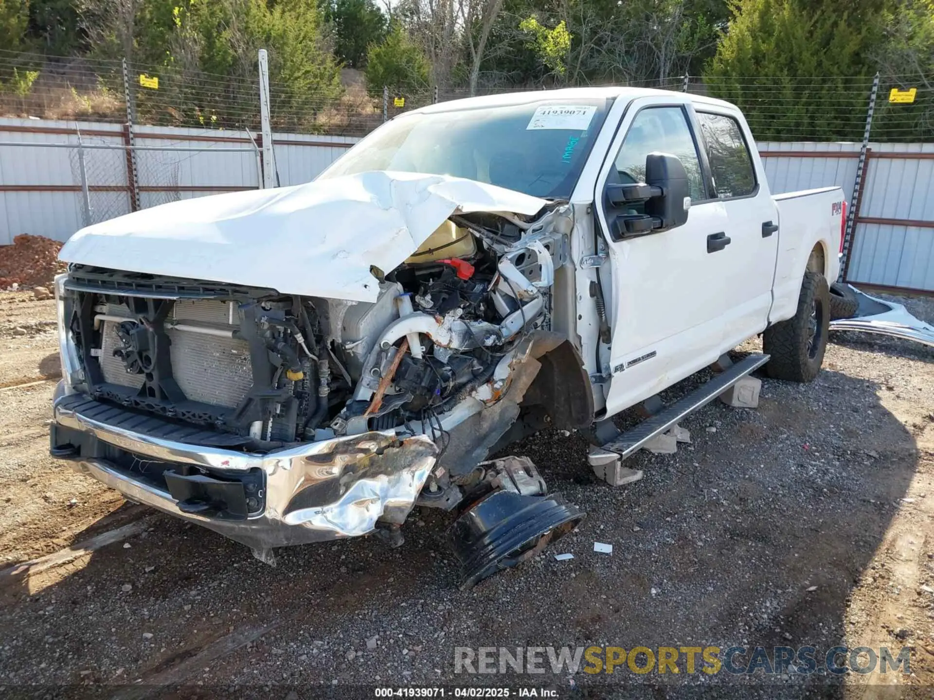2 fotografías del automóvil dañado 1FT7W2BTXNEF06817 FORD F-250 2022