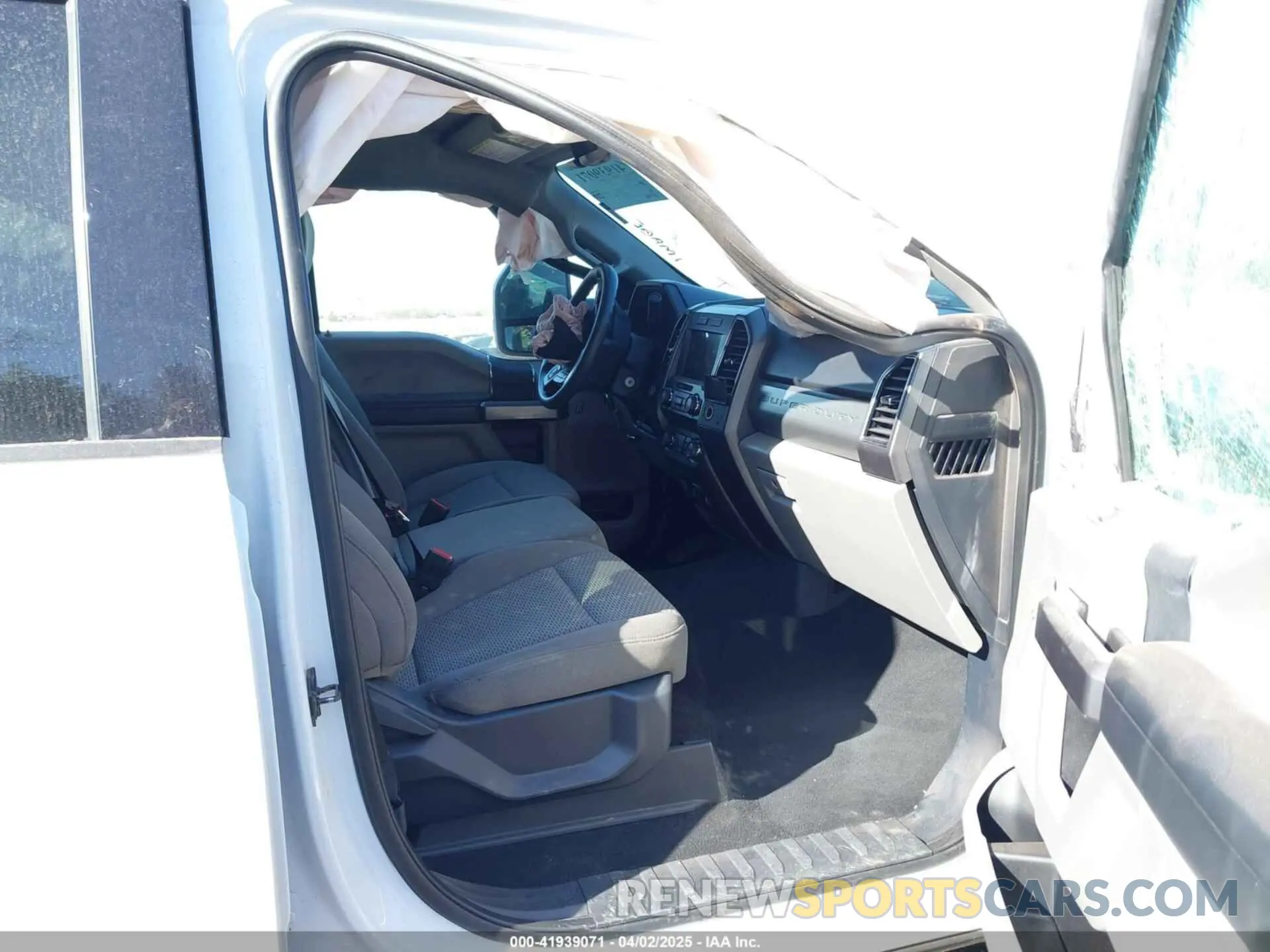 5 fotografías del automóvil dañado 1FT7W2BTXNEF06817 FORD F-250 2022