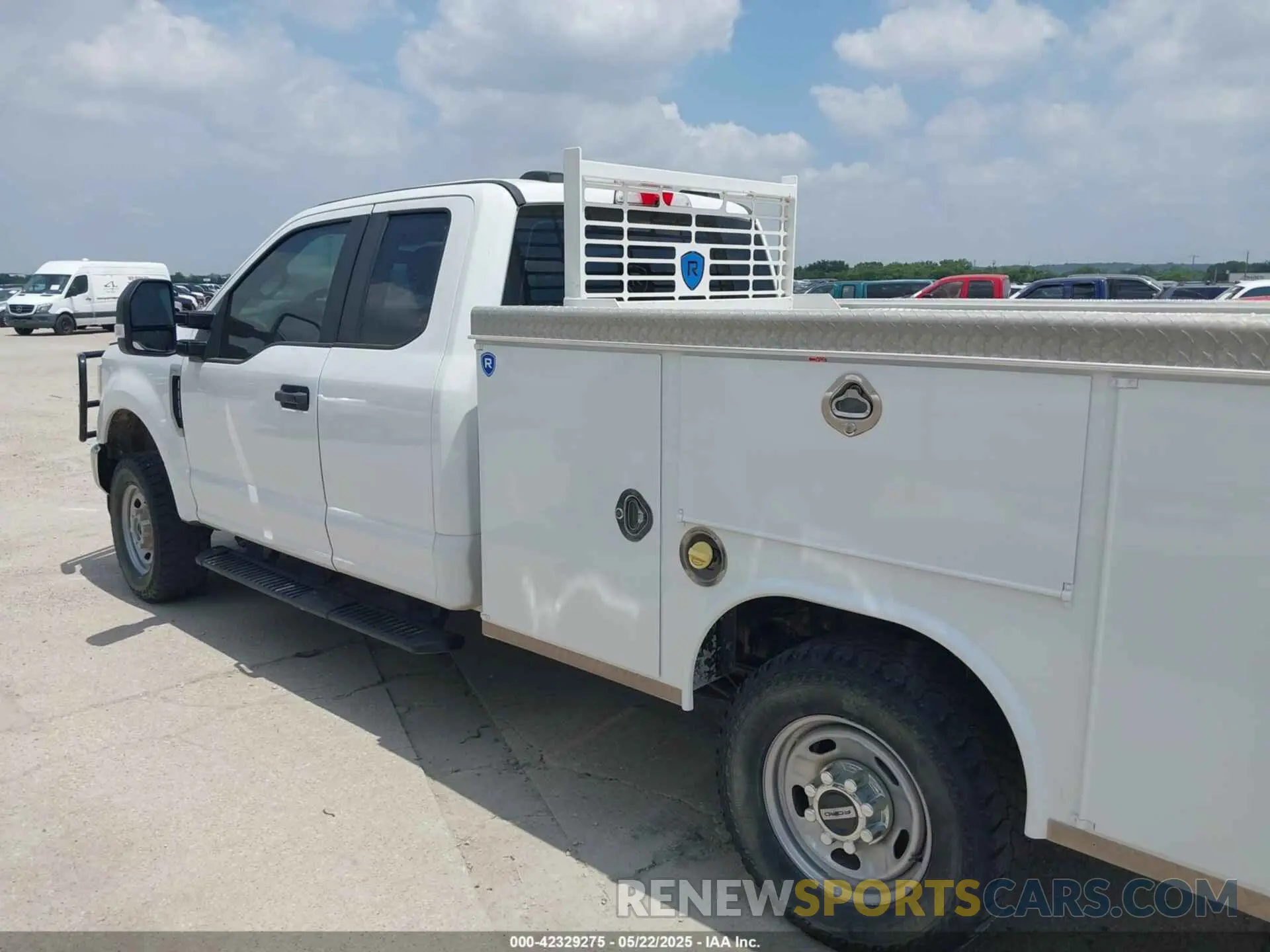14 fotografías del automóvil dañado 1FT7X2B60NED00817 FORD F-250 2022