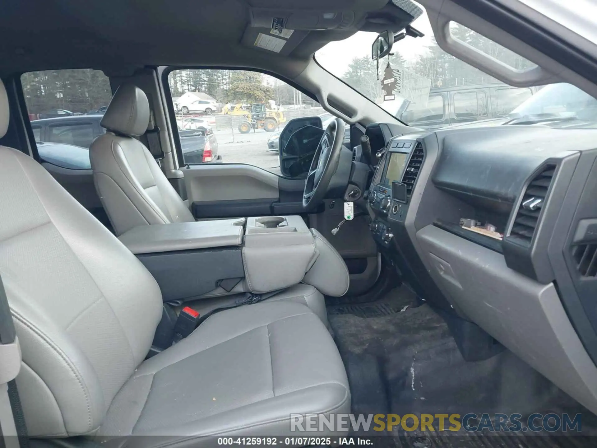 5 fotografías del automóvil dañado 1FT7X2B65NEC97669 FORD F-250 2022