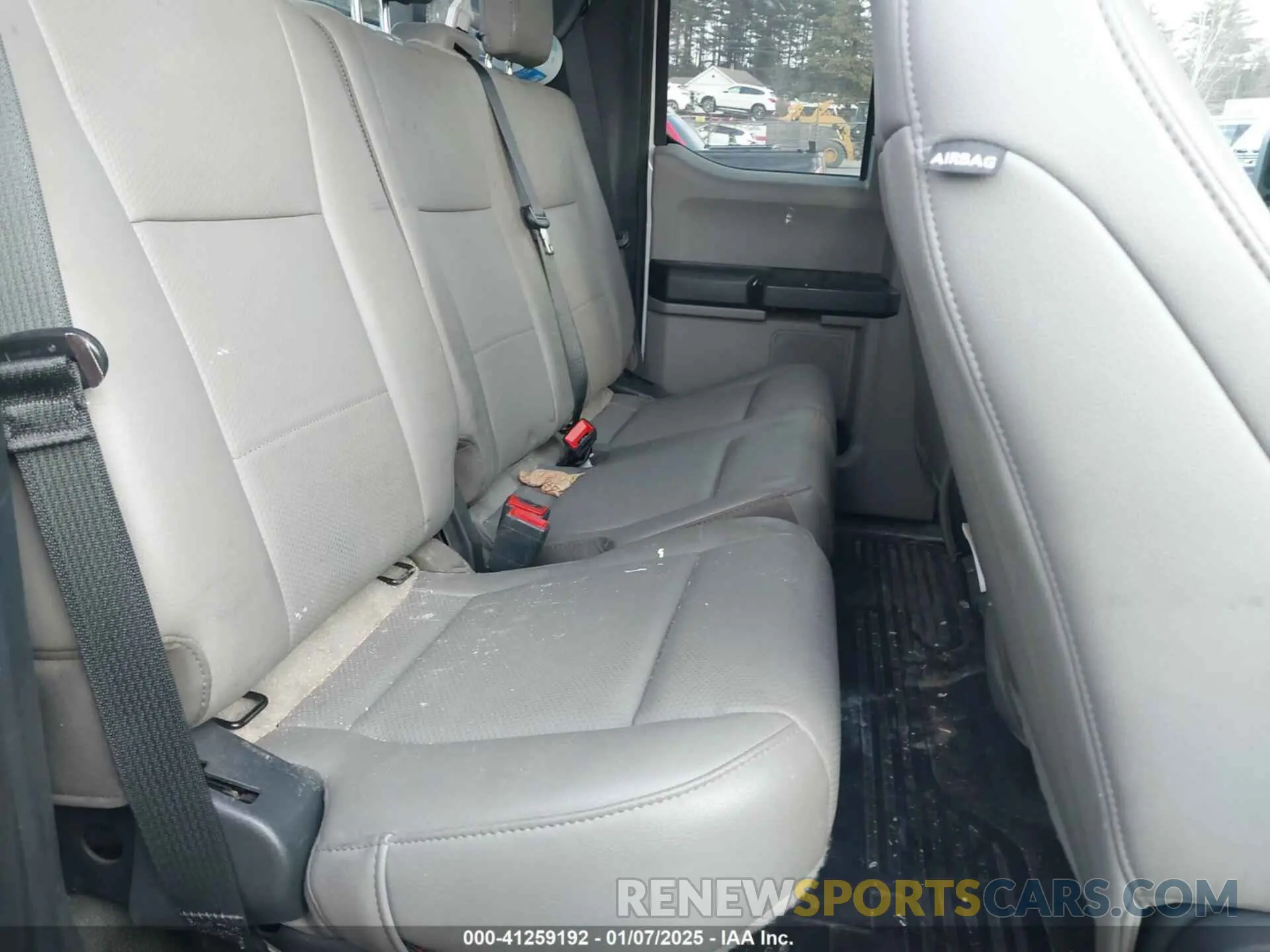 8 fotografías del automóvil dañado 1FT7X2B65NEC97669 FORD F-250 2022