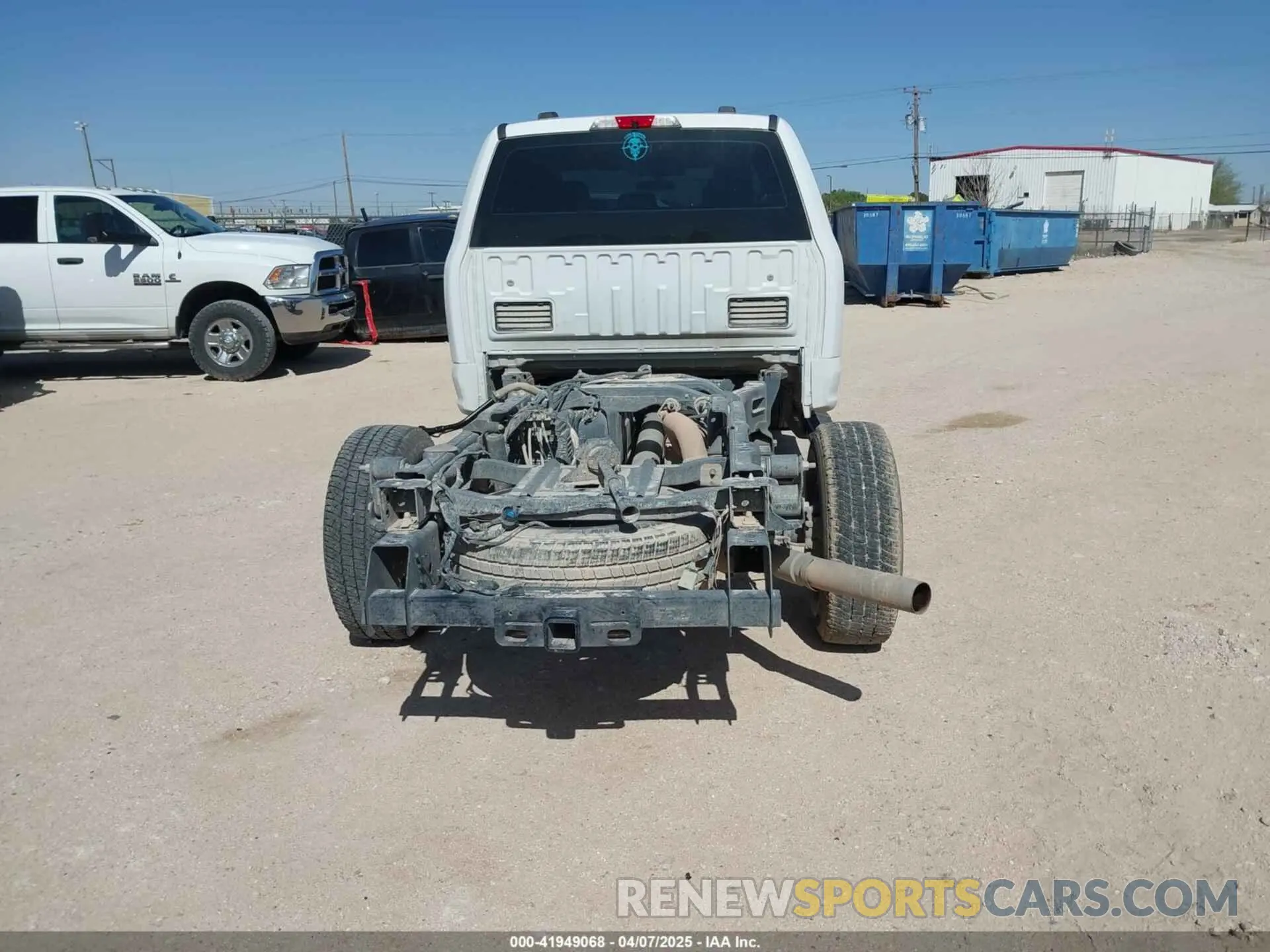 16 fotografías del automóvil dañado 1FT7X2B67NED41980 FORD F-250 2022