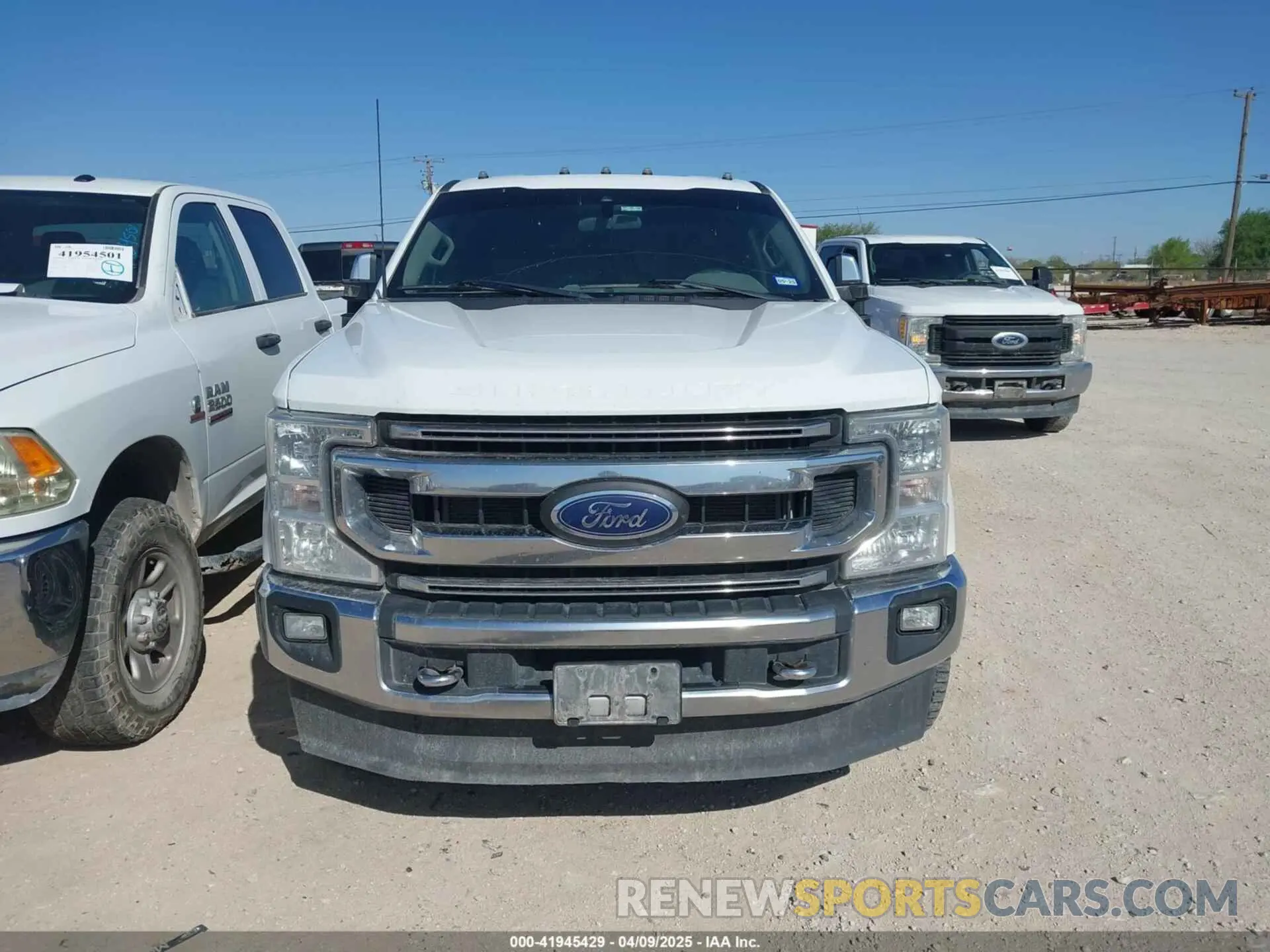 12 fotografías del automóvil dañado 1FT8W2BT1NEE42767 FORD F-250 2022