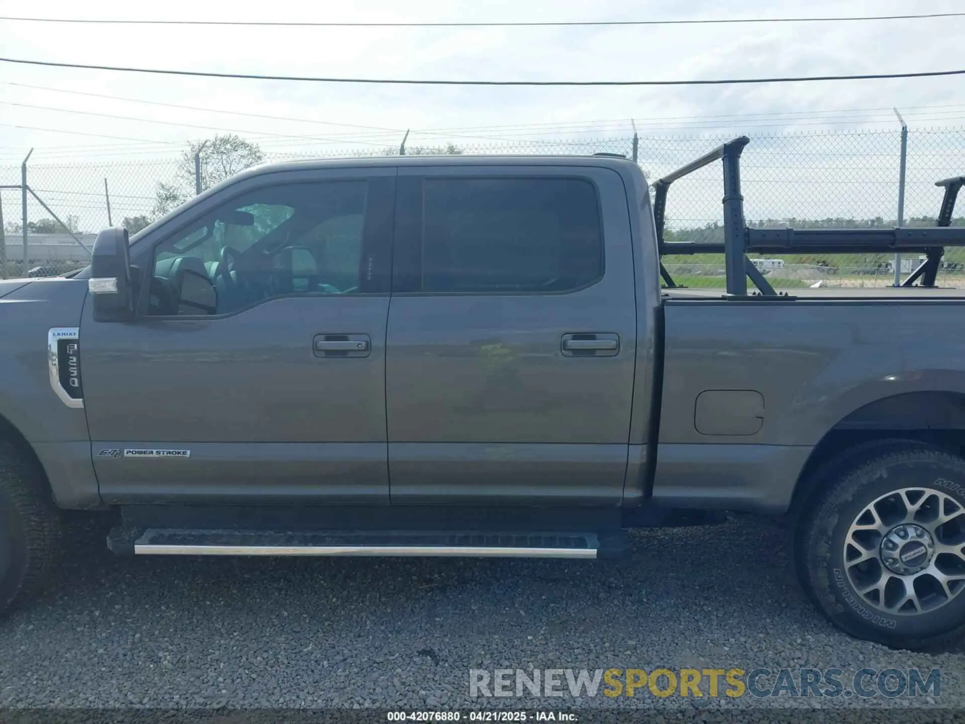 14 fotografías del automóvil dañado 1FT8W2BT1NEG21309 FORD F-250 2022