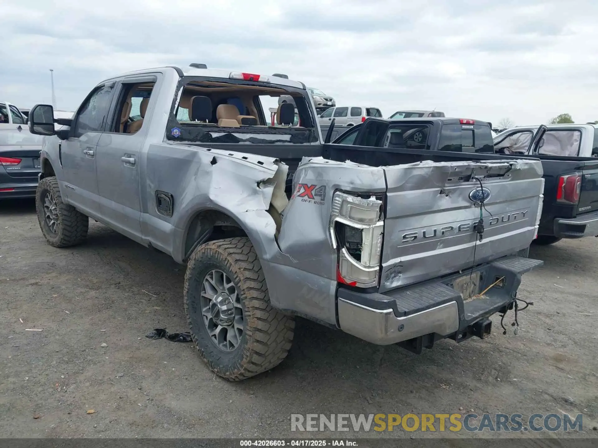 3 fotografías del automóvil dañado 1FT8W2BT2NED50065 FORD F-250 2022