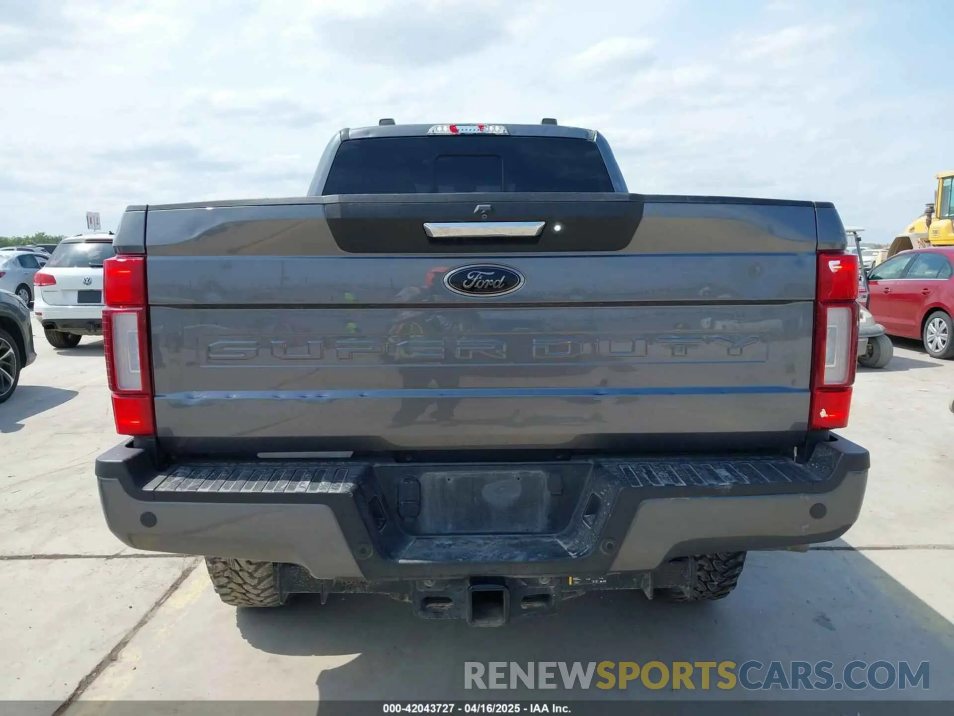 16 fotografías del automóvil dañado 1FT8W2BT3NED12540 FORD F-250 2022