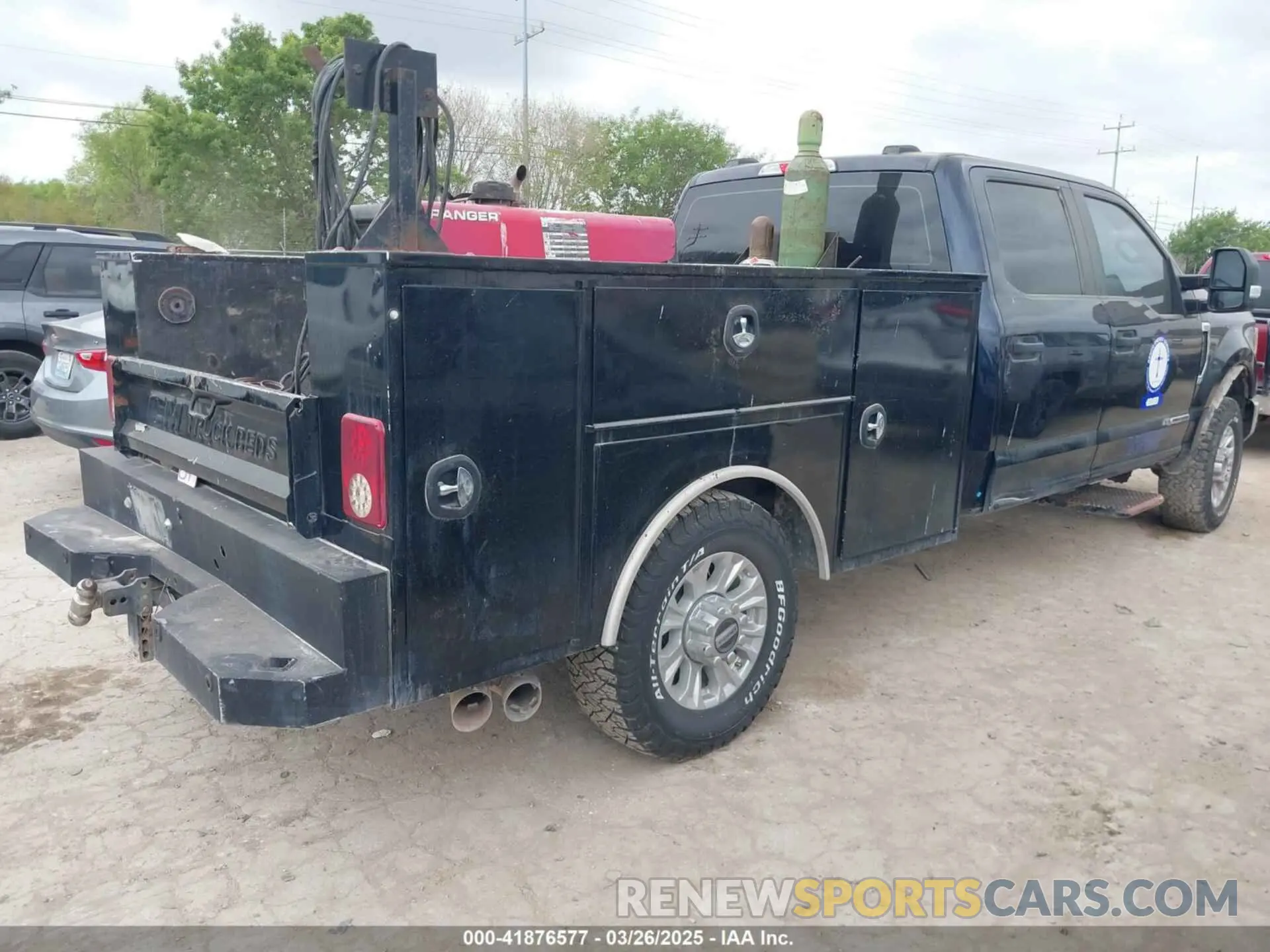 4 fotografías del automóvil dañado 1FT8W2BT3NED41987 FORD F-250 2022