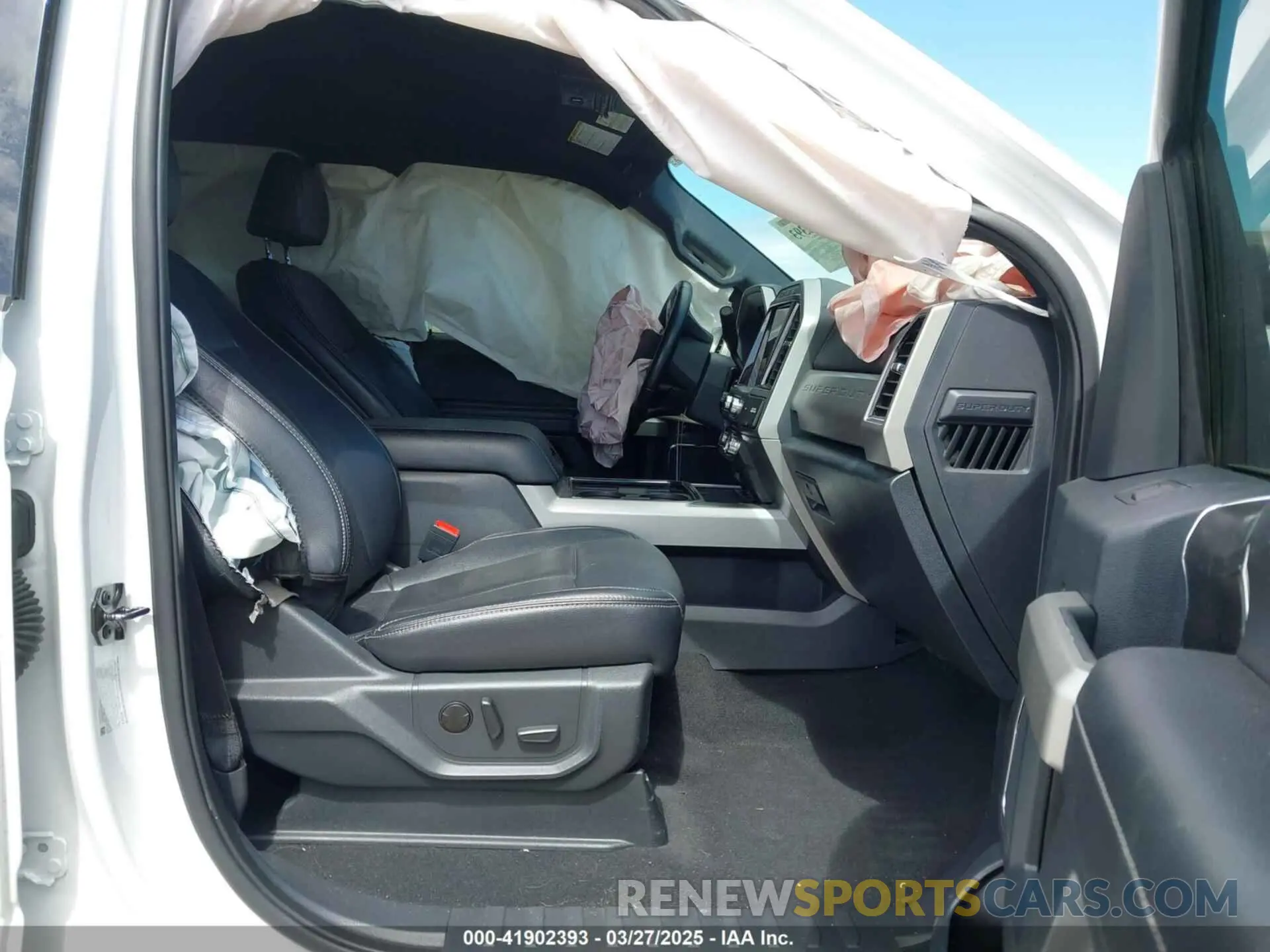 5 fotografías del automóvil dañado 1FT8W2BT3NEE40440 FORD F-250 2022