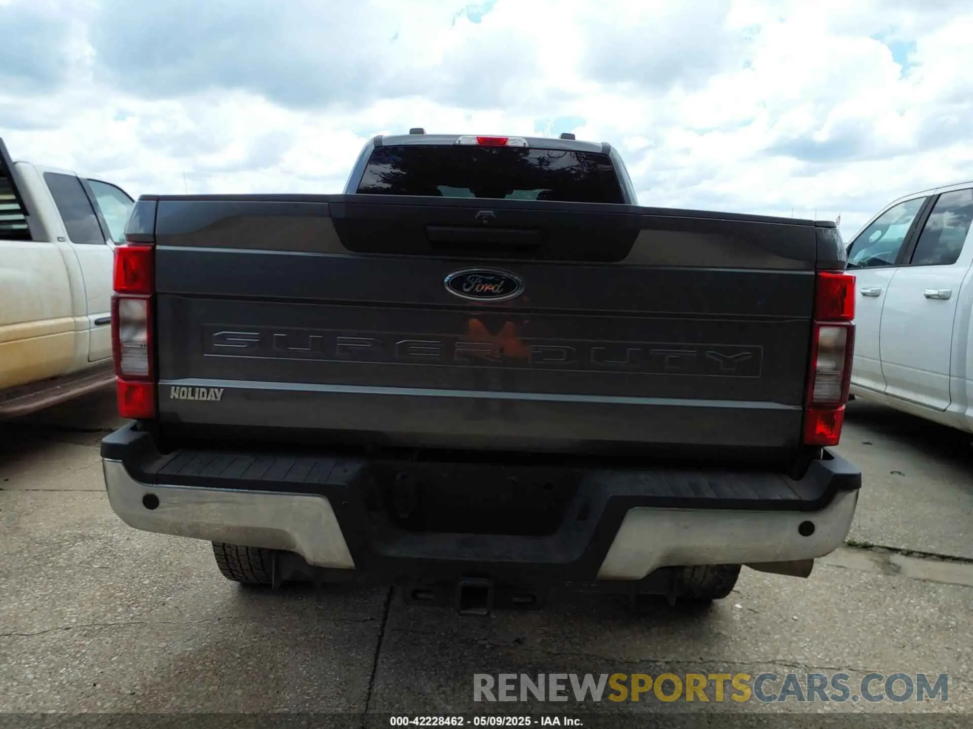 15 fotografías del automóvil dañado 1FT8W2BT5NEE37233 FORD F-250 2022