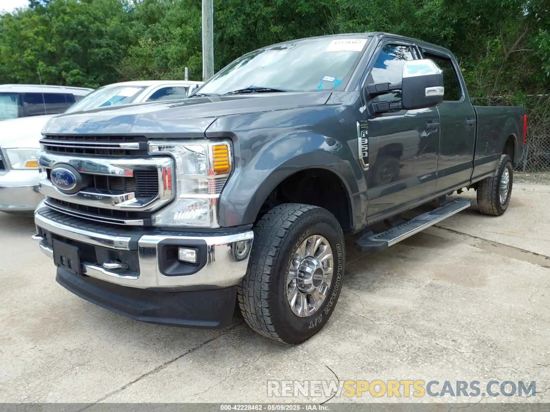 2 fotografías del automóvil dañado 1FT8W2BT5NEE37233 FORD F-250 2022