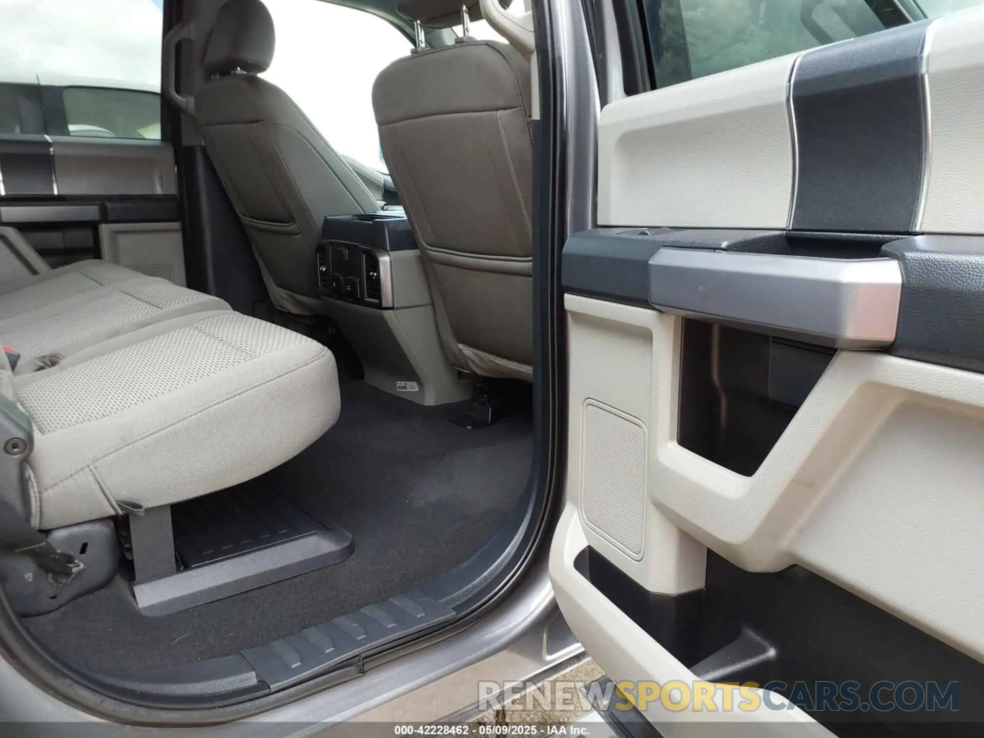 7 fotografías del automóvil dañado 1FT8W2BT5NEE37233 FORD F-250 2022