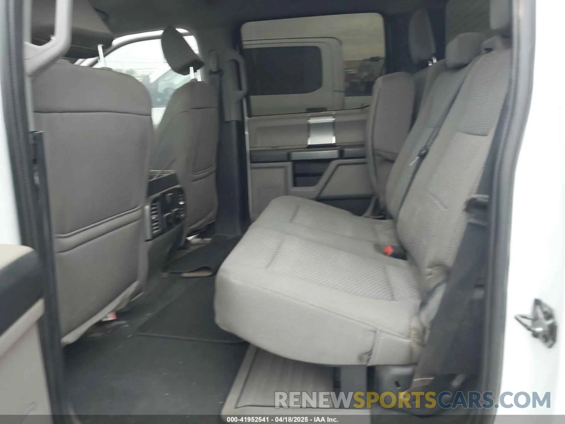 7 fotografías del automóvil dañado 1FT8W2BT5NEE93320 FORD F-250 2022