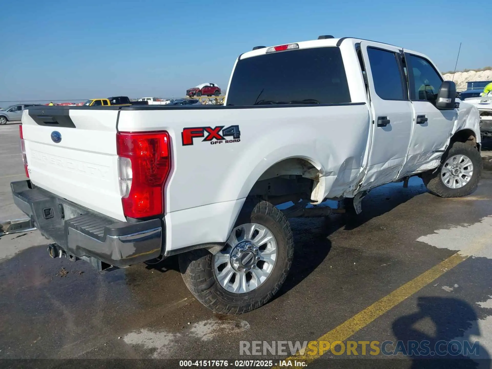 4 fotografías del automóvil dañado 1FT8W2BT8NEG32937 FORD F-250 2022