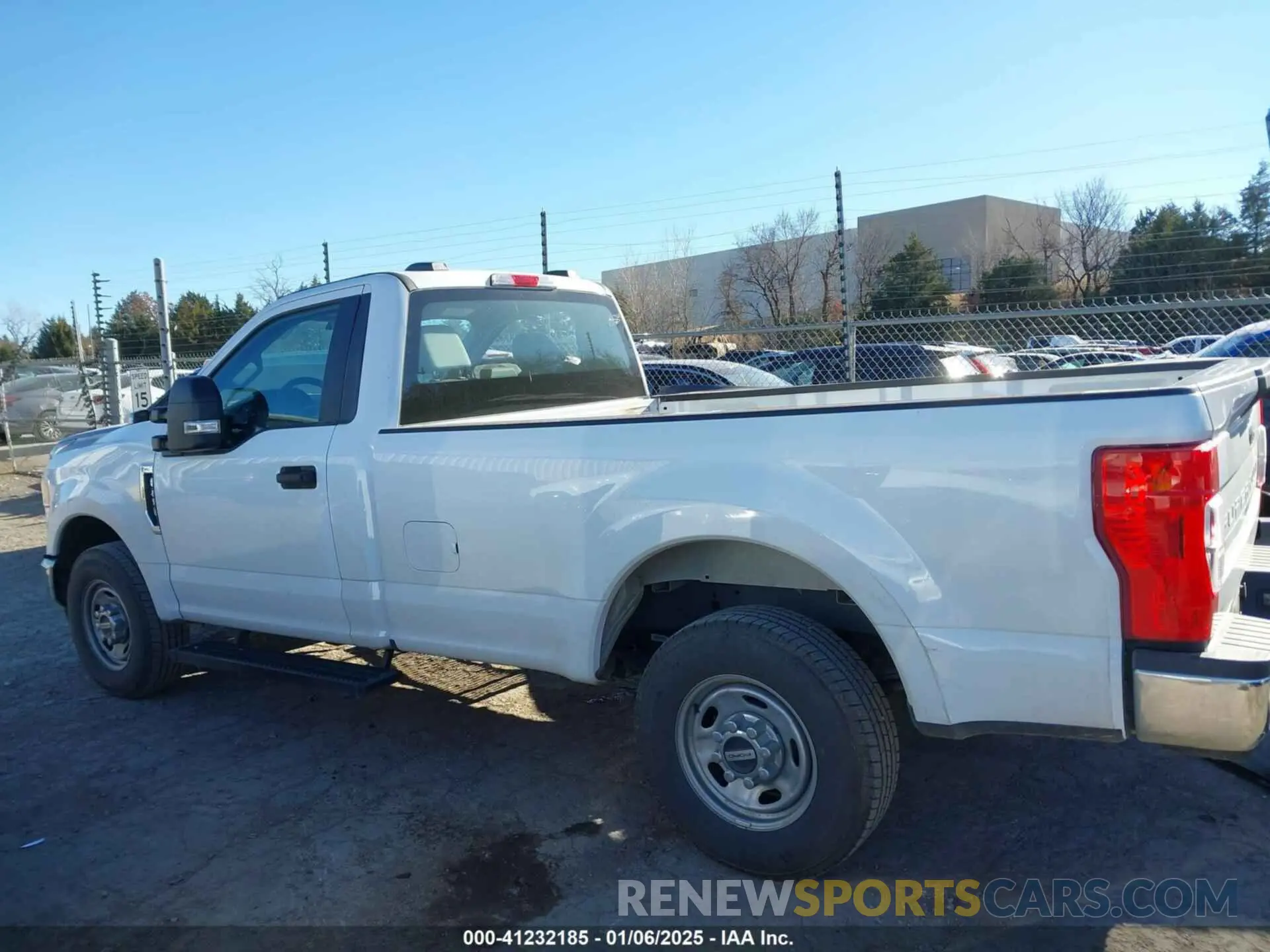 15 fotografías del automóvil dañado 1FTBF2A66NEG46059 FORD F-250 2022