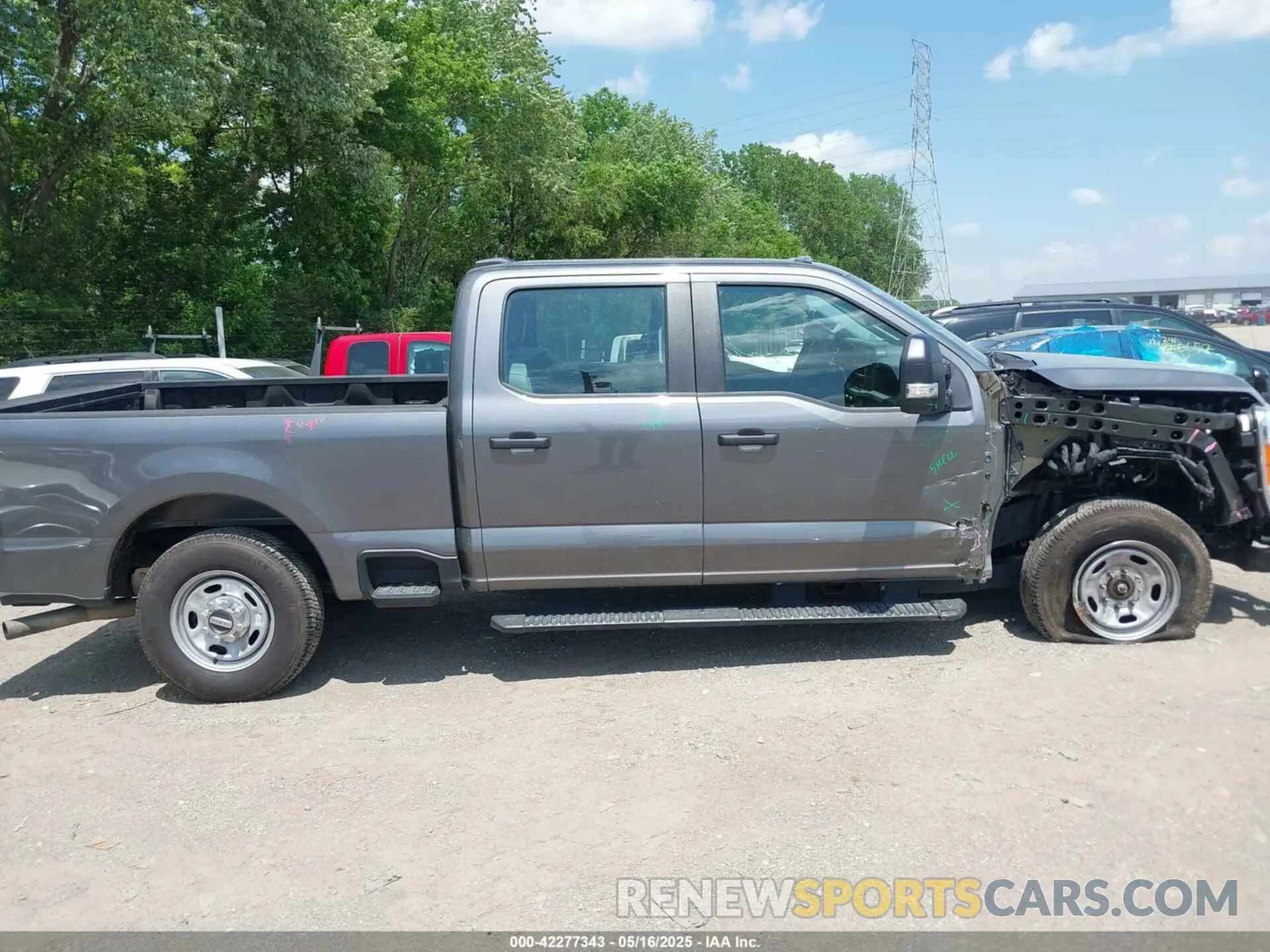 13 fotografías del automóvil dañado 1FT7W2AA9PEE21227 FORD F-250 2023