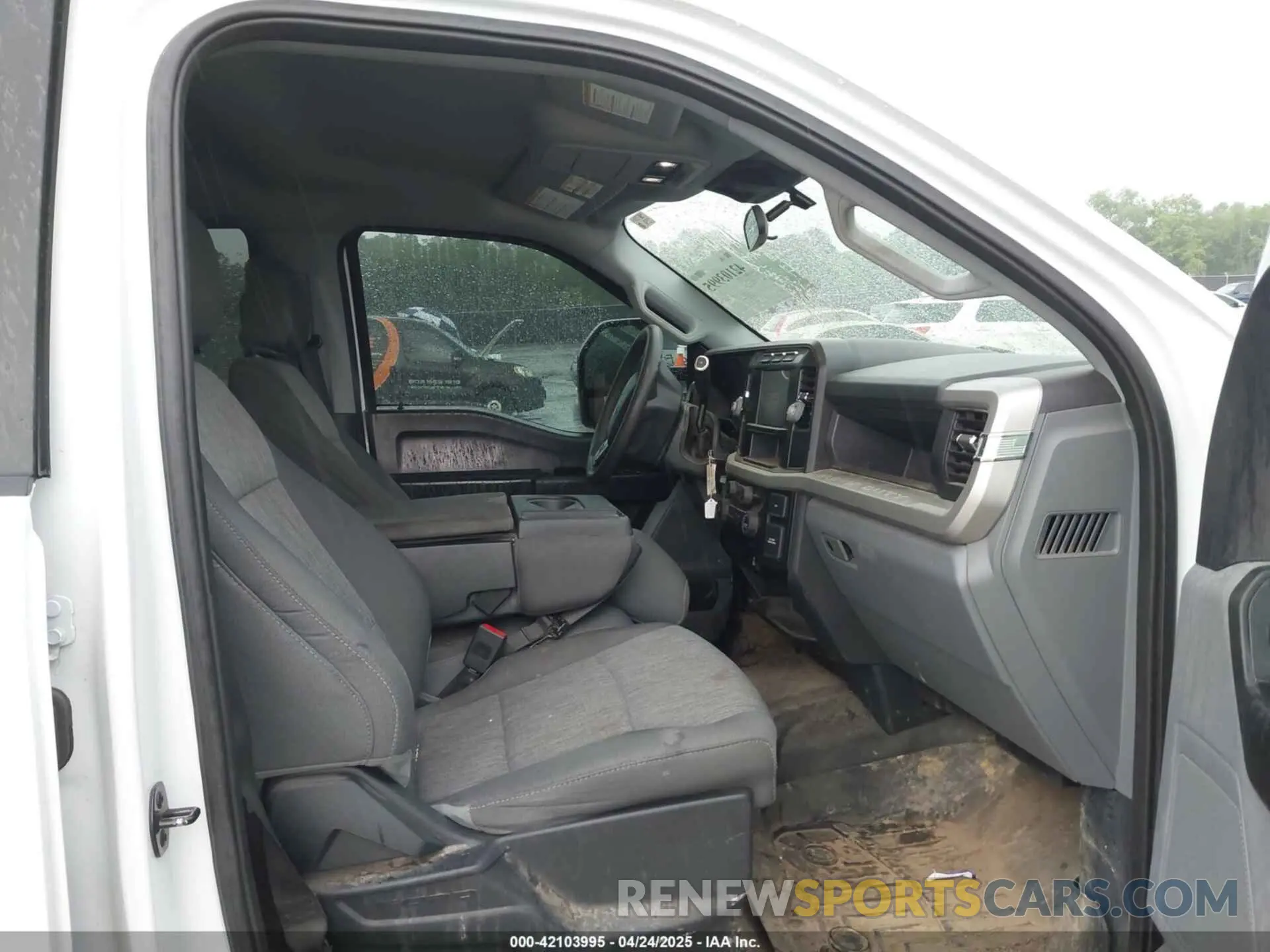 5 fotografías del automóvil dañado 1FT7W2BA9PED14189 FORD F-250 2023