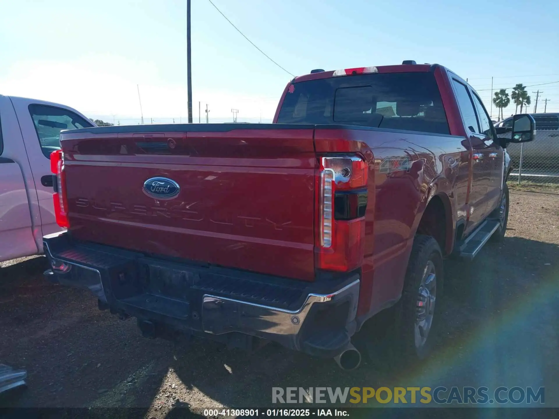 4 fotografías del automóvil dañado 1FT8W2BN7PEC80969 FORD F-250 2023