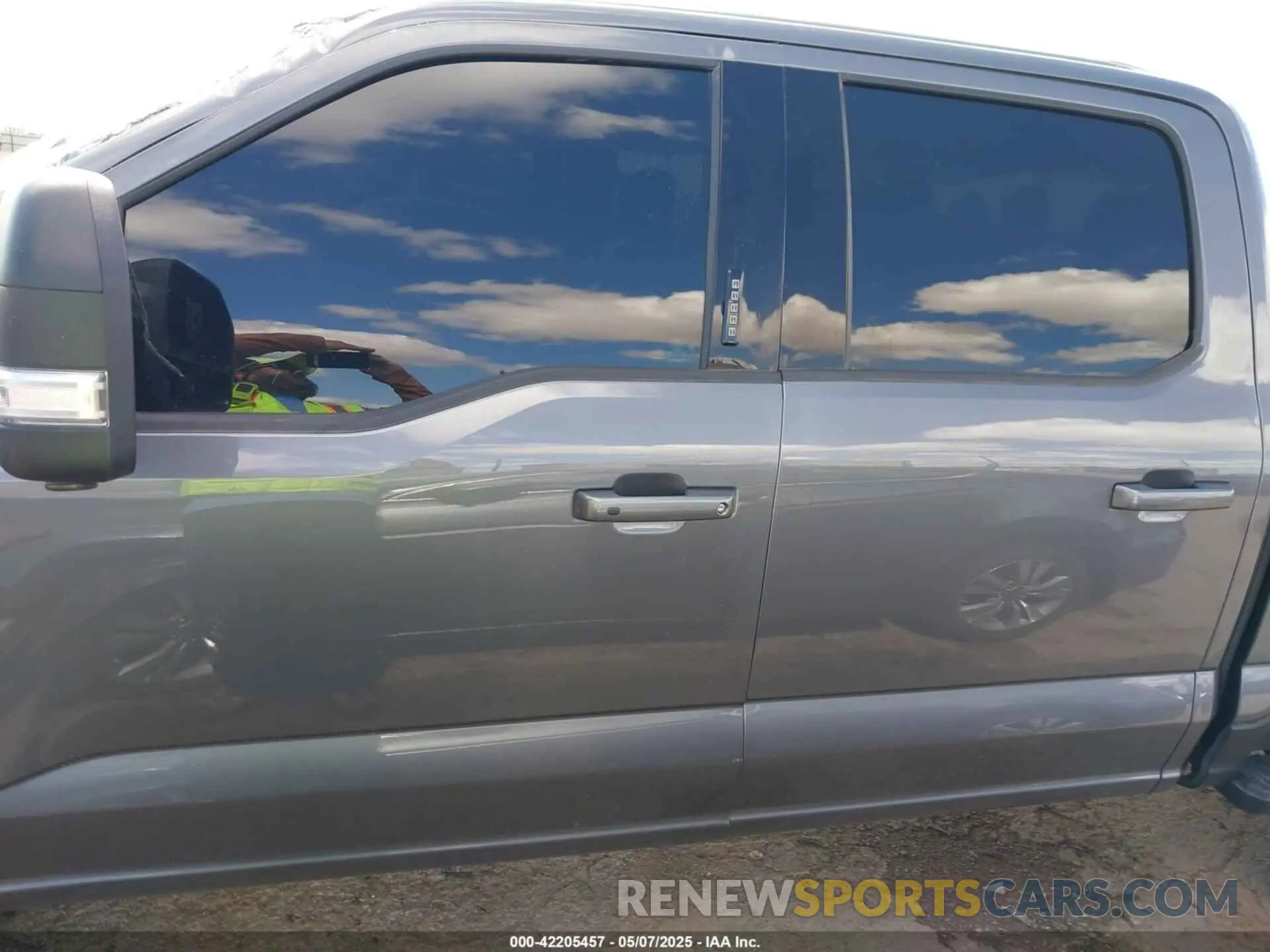 14 fotografías del automóvil dañado 1FT8W2BNXPED35835 FORD F-250 2023