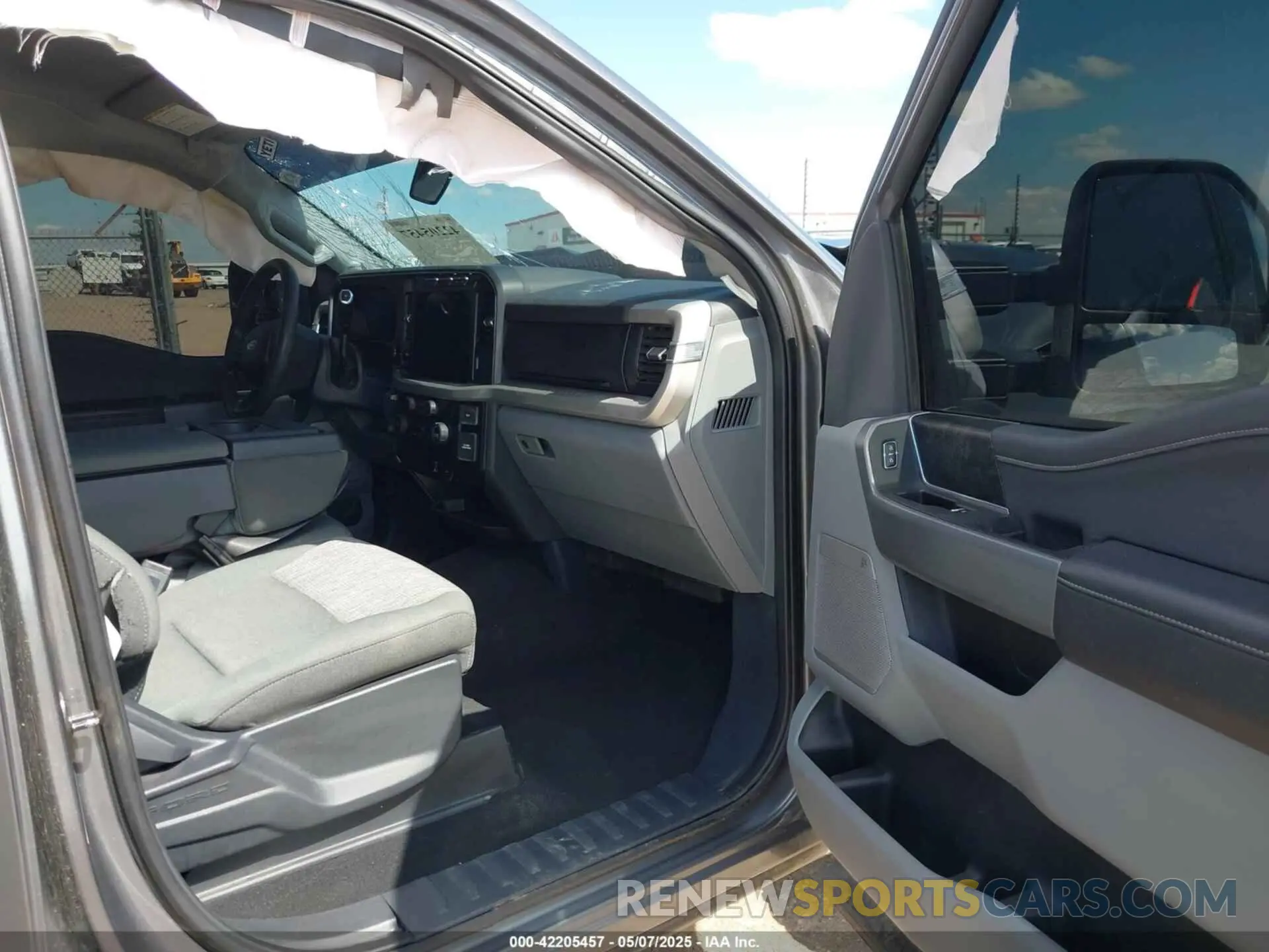 7 fotografías del automóvil dañado 1FT8W2BNXPED35835 FORD F-250 2023