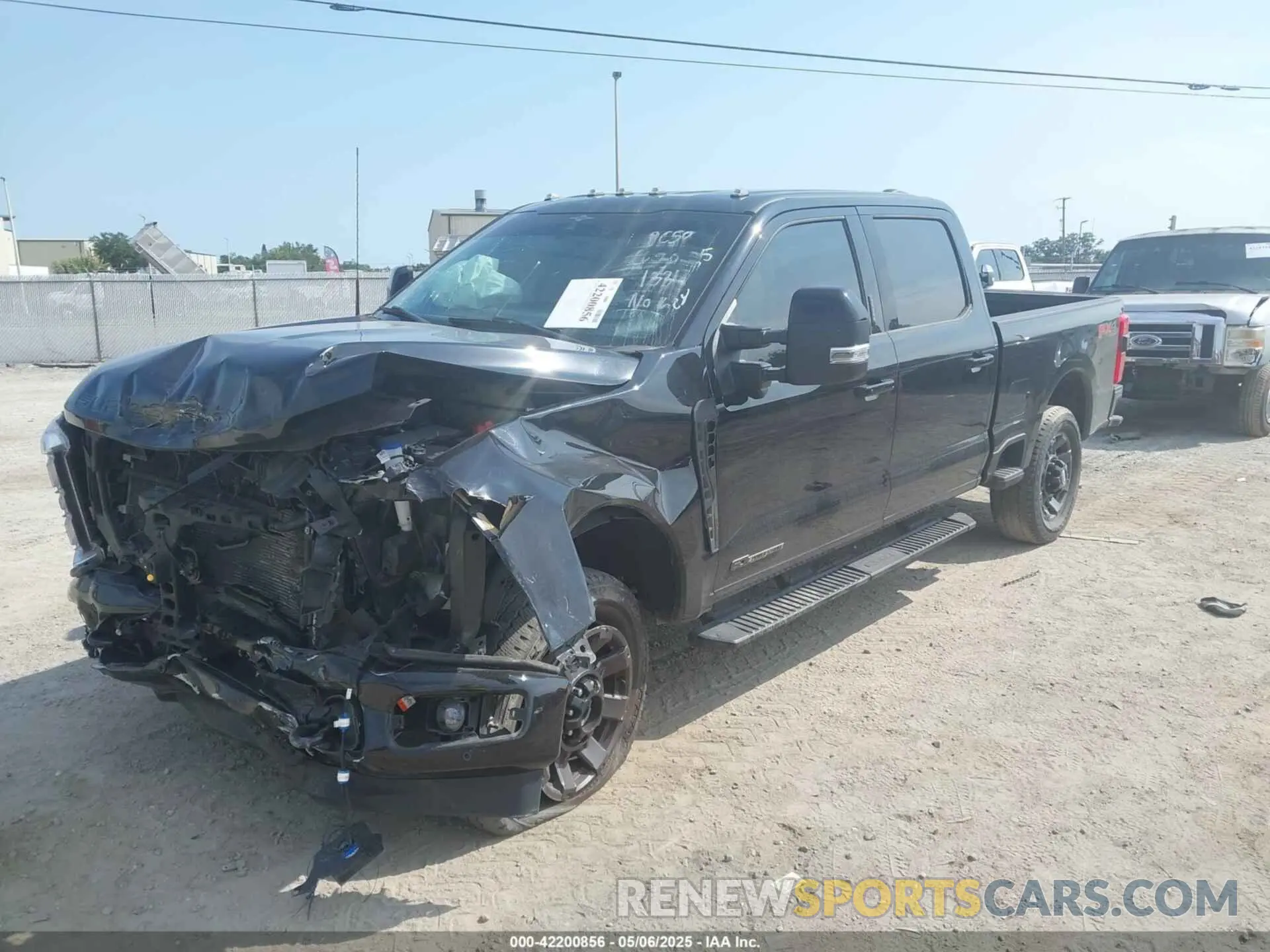 2 fotografías del automóvil dañado 1FT8W2BT0PED81334 FORD F-250 2023