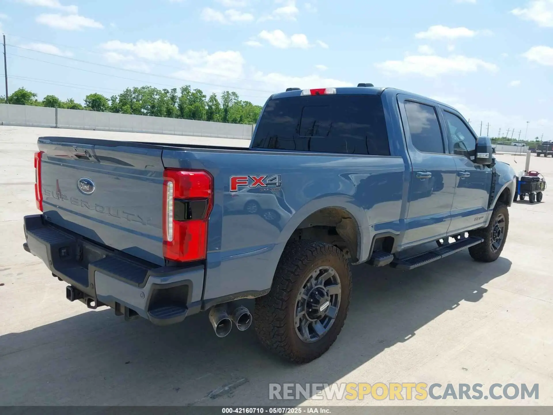 4 fotografías del automóvil dañado 1FT8W2BT3PED67797 FORD F-250 2023
