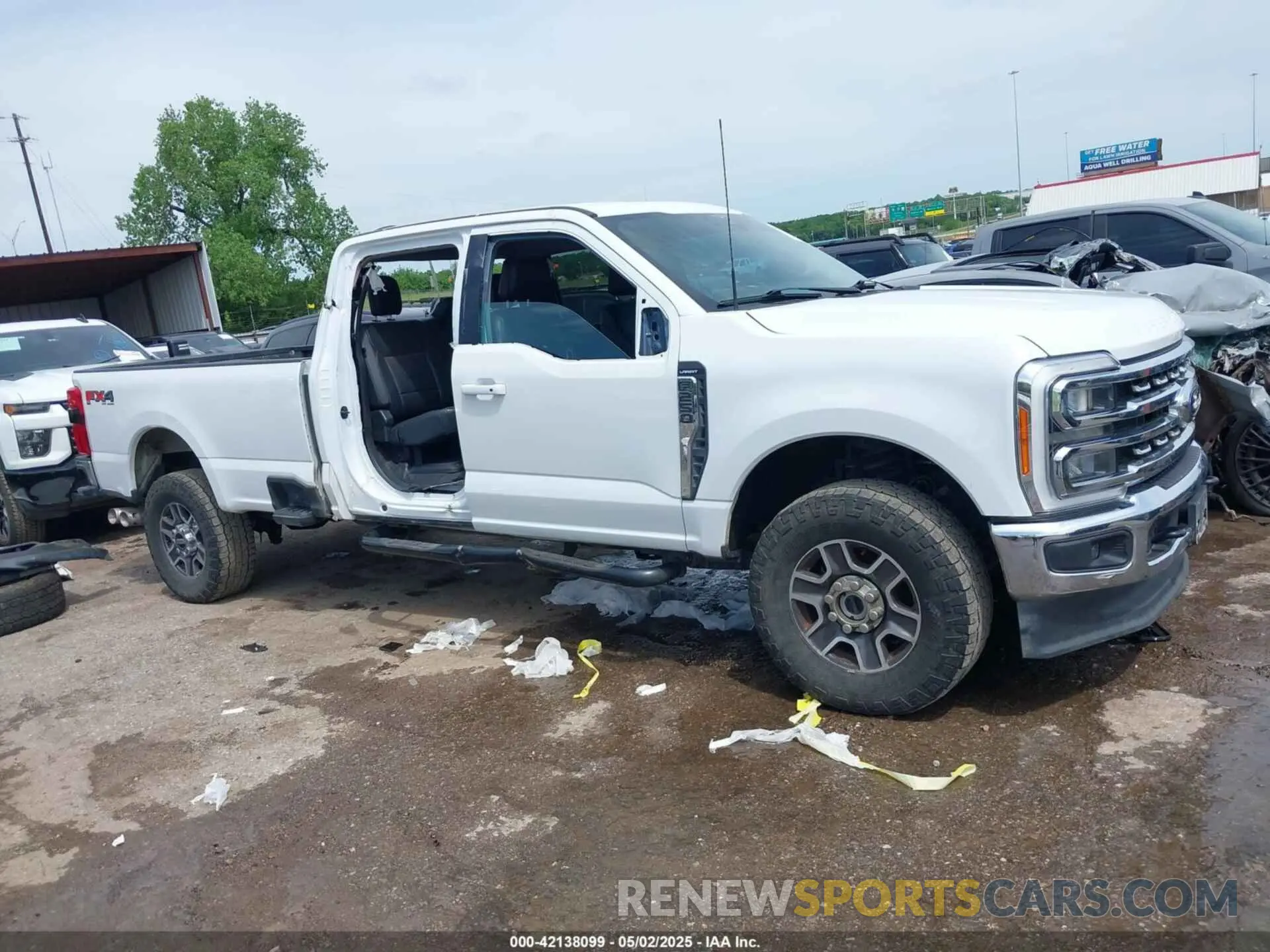 14 fotografías del automóvil dañado 1FT8W2BT9PED33475 FORD F-250 2023