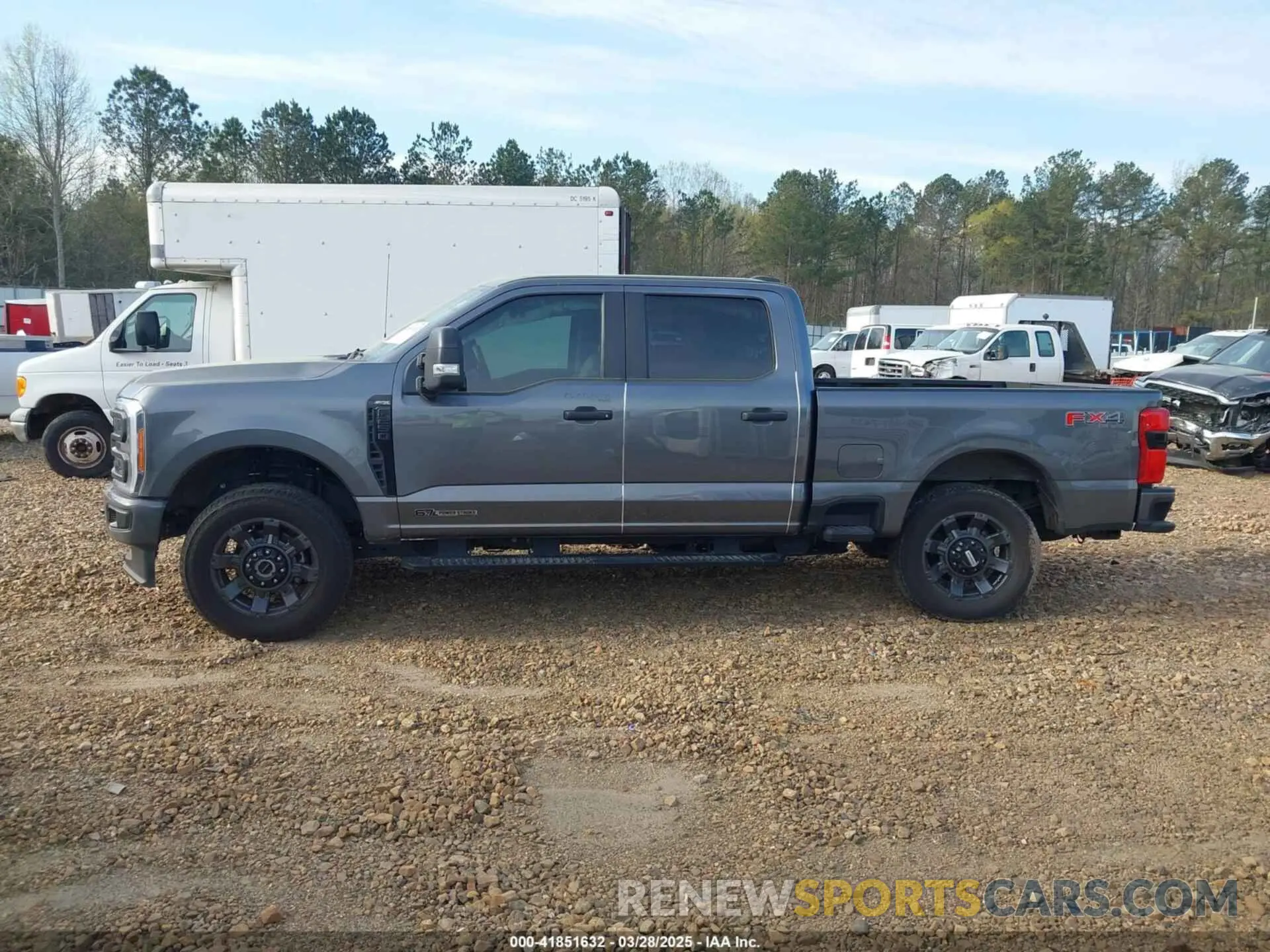 14 fotografías del automóvil dañado 1FT8W2BT9PEE04691 FORD F-250 2023