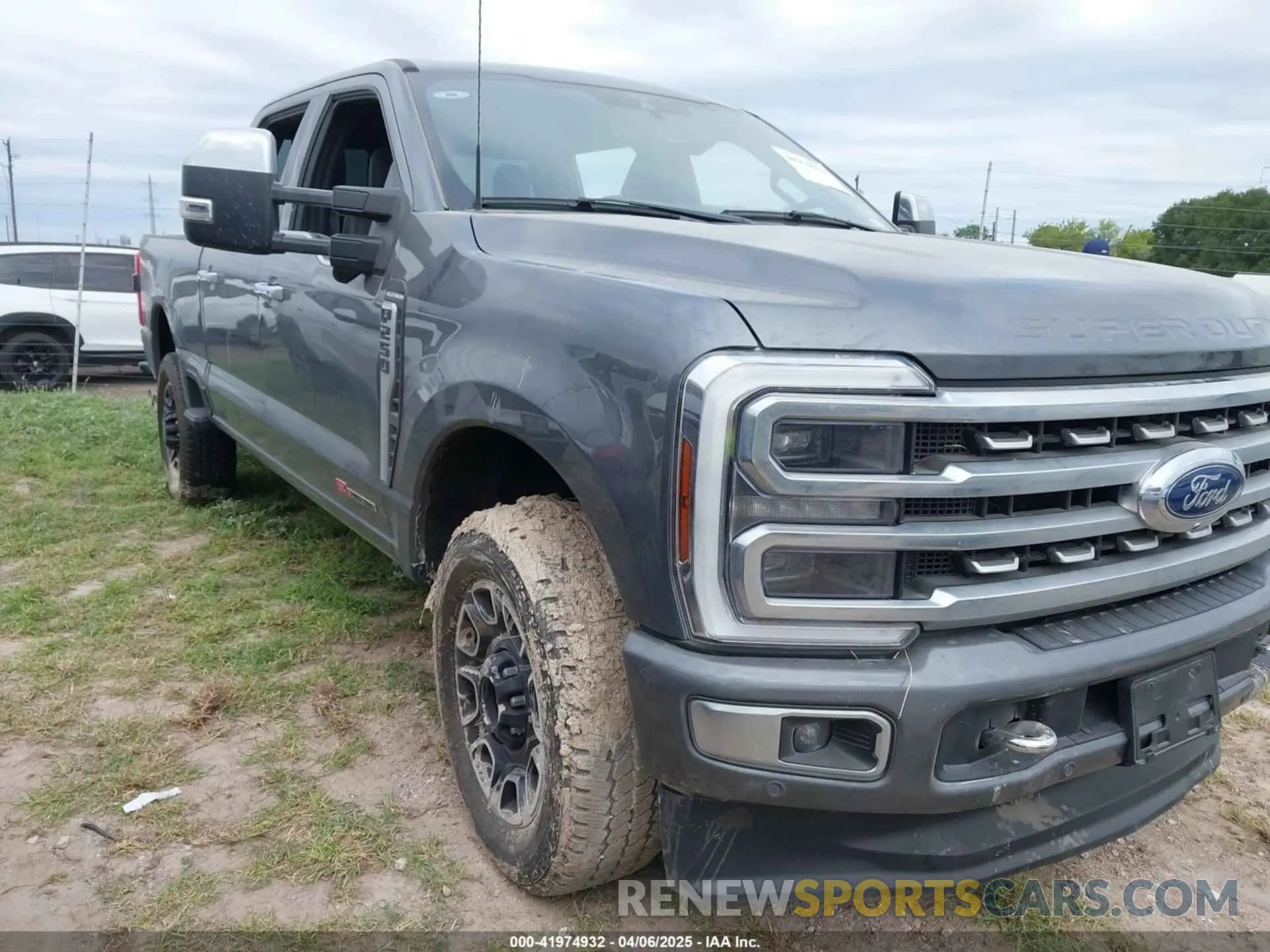 2 fotografías del automóvil dañado 1FT8W2BM1REC99382 FORD F-250 2024