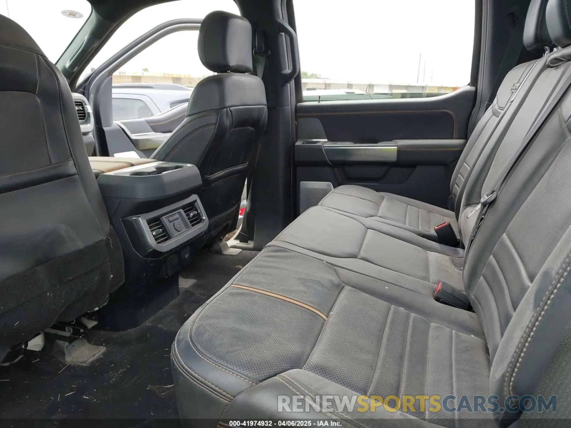 7 fotografías del automóvil dañado 1FT8W2BM1REC99382 FORD F-250 2024