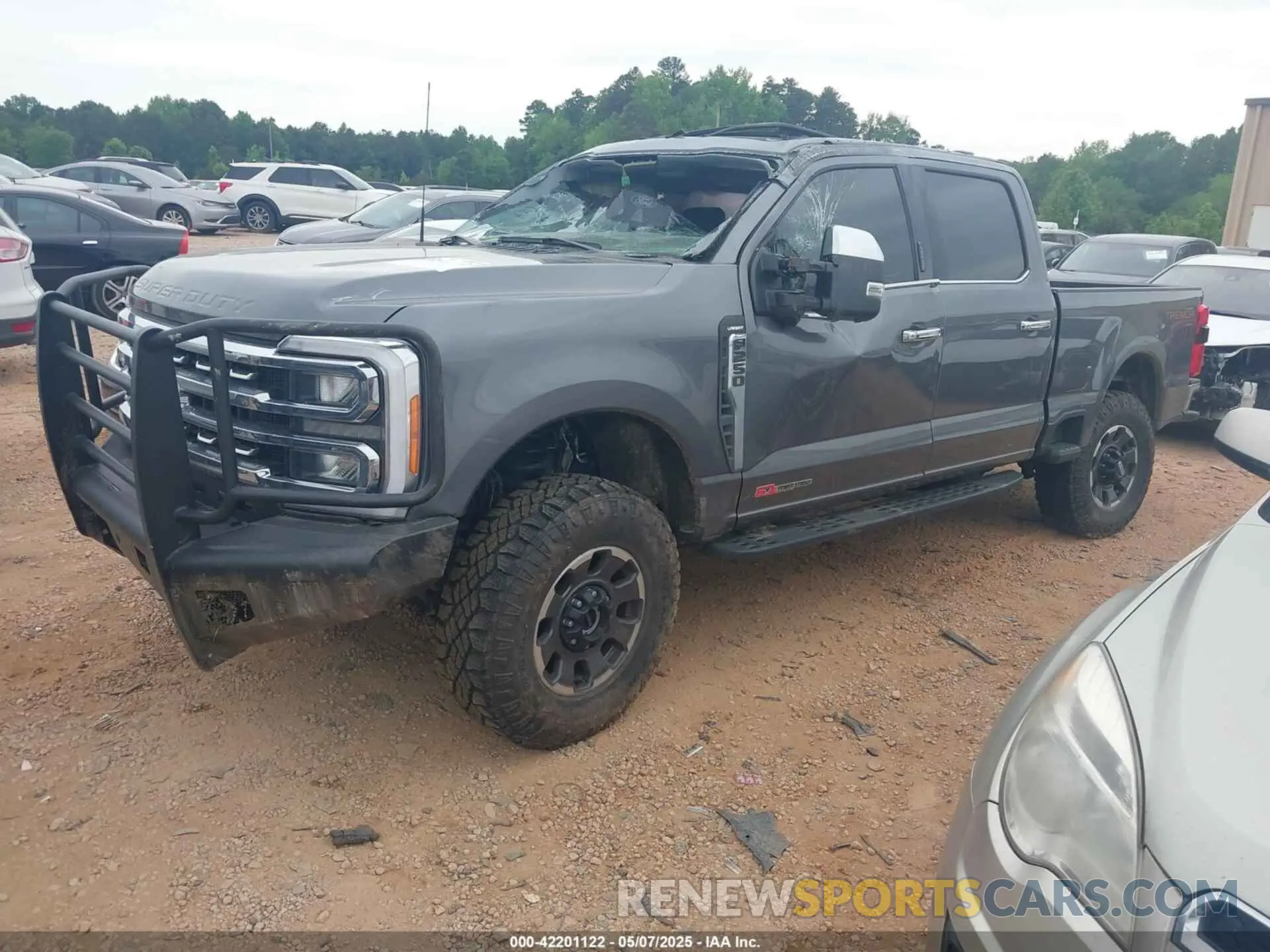 2 fotografías del automóvil dañado 1FT8W2BM4REE24052 FORD F-250 2024