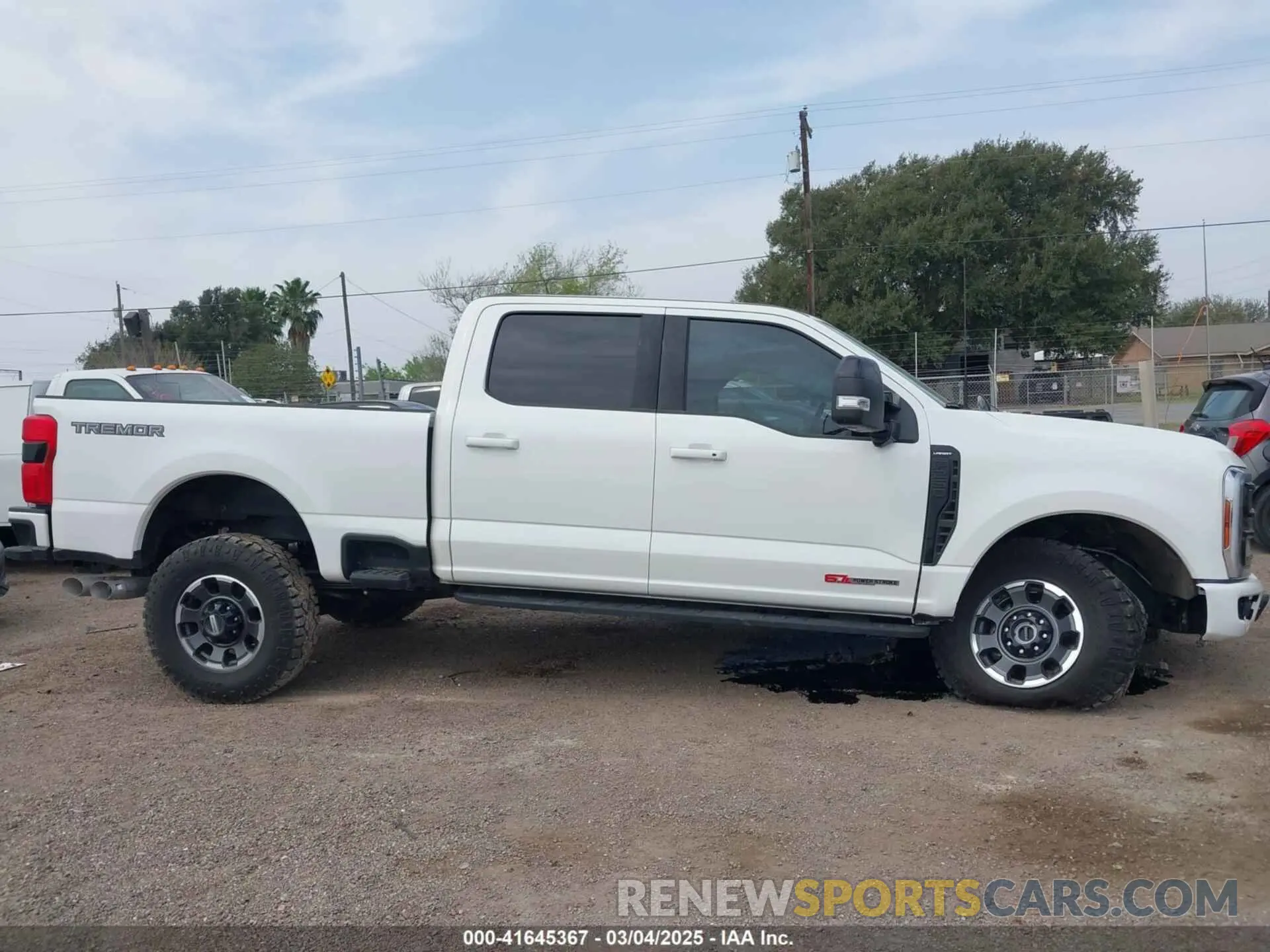 14 fotografías del automóvil dañado 1FT8W2BM5REE18258 FORD F-250 2024