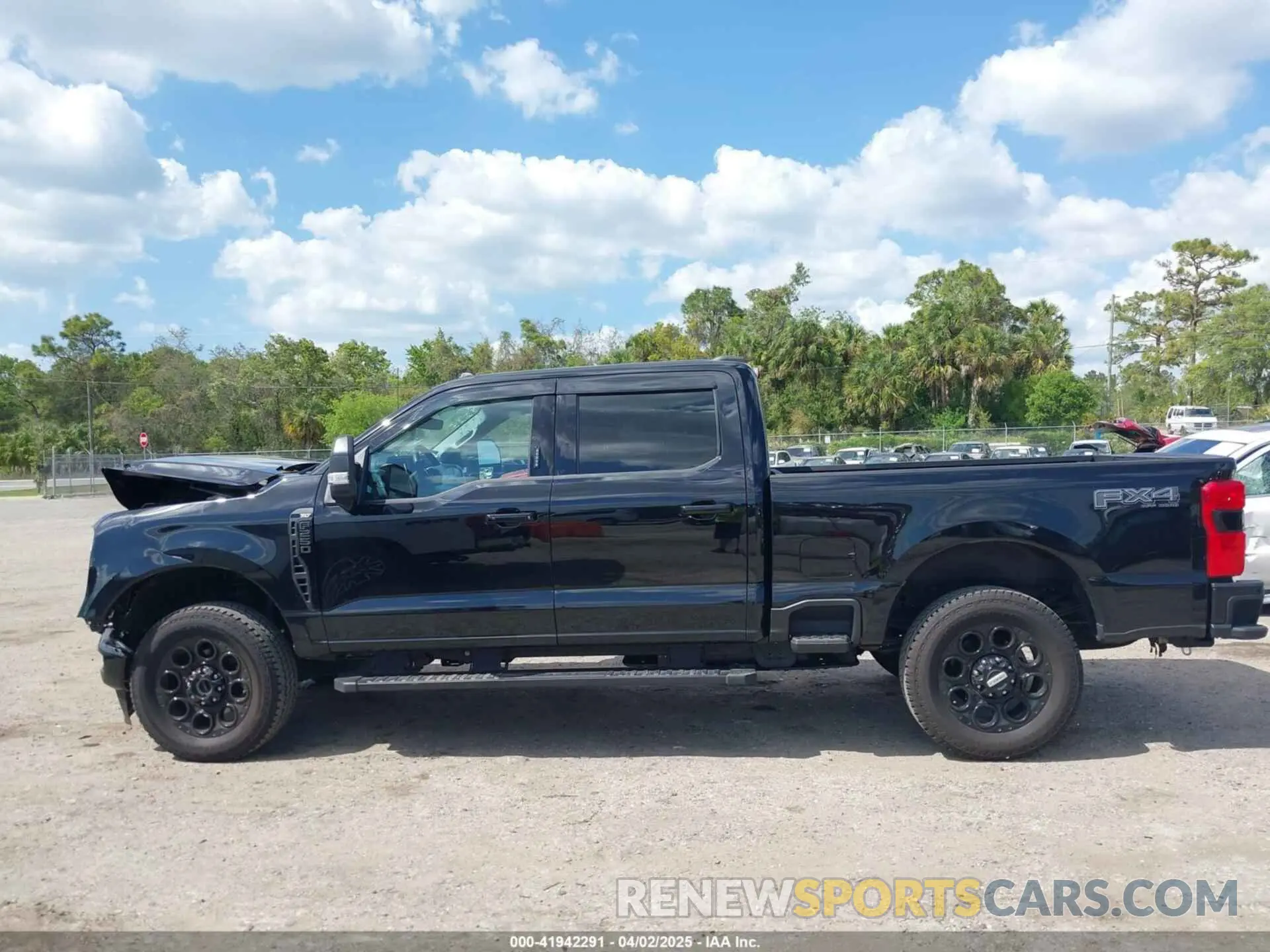 14 fotografías del automóvil dañado 1FT8W2BN6REC72316 FORD F-250 2024