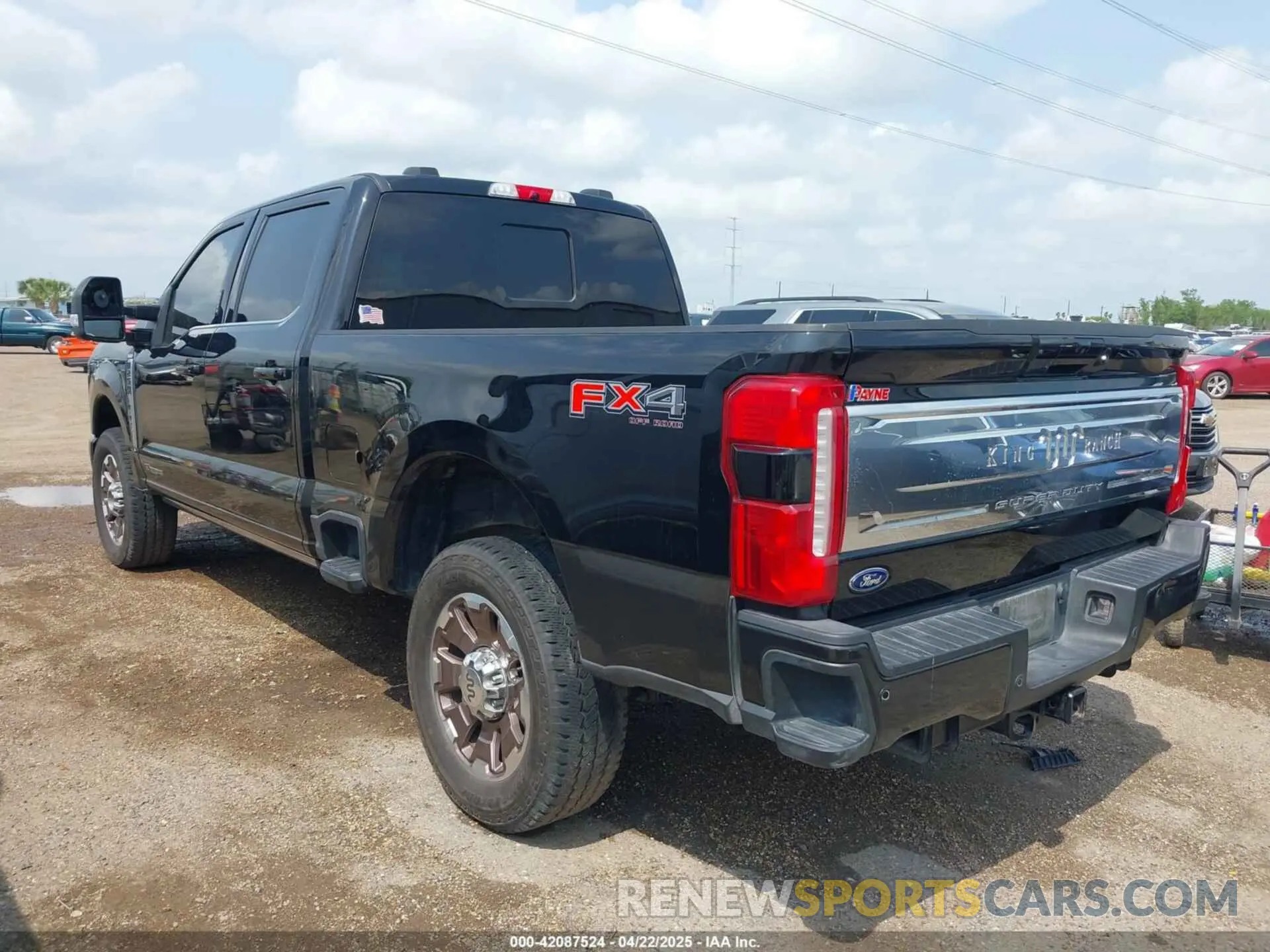 4 fotografías del automóvil dañado 1FT8W2BT8REF42662 FORD F-250 2024