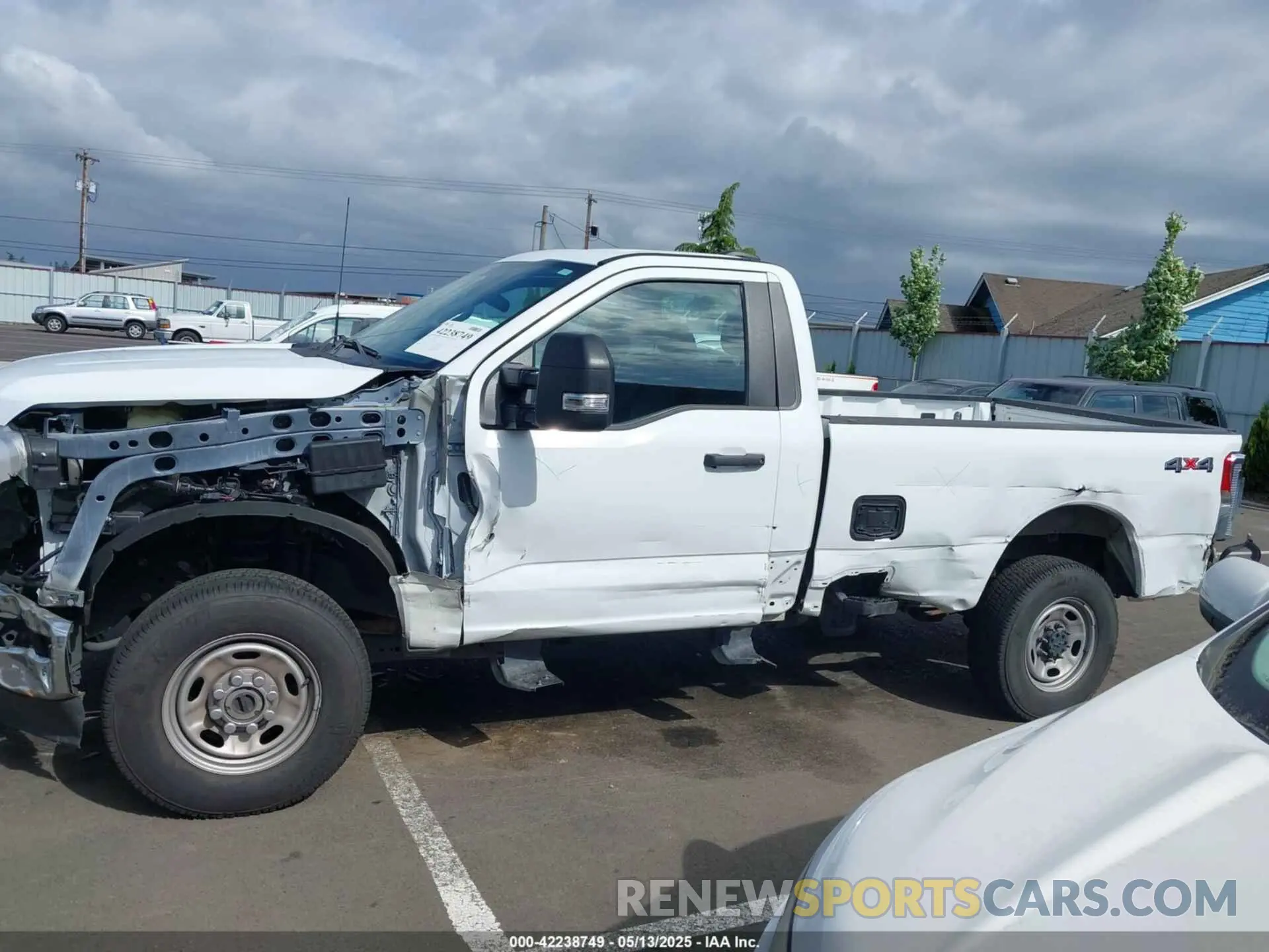 14 fotografías del automóvil dañado 1FTBF2BA2RED61478 FORD F-250 2024