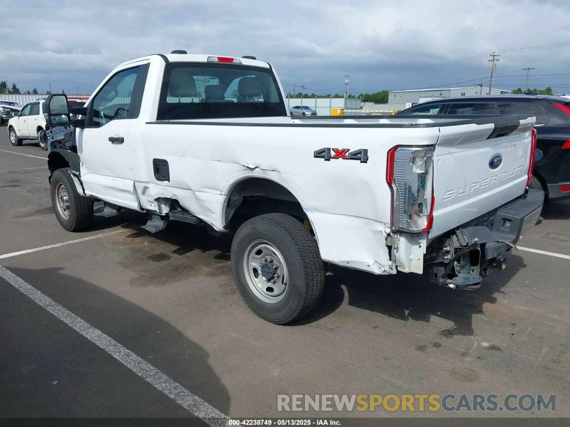3 fotografías del automóvil dañado 1FTBF2BA2RED61478 FORD F-250 2024