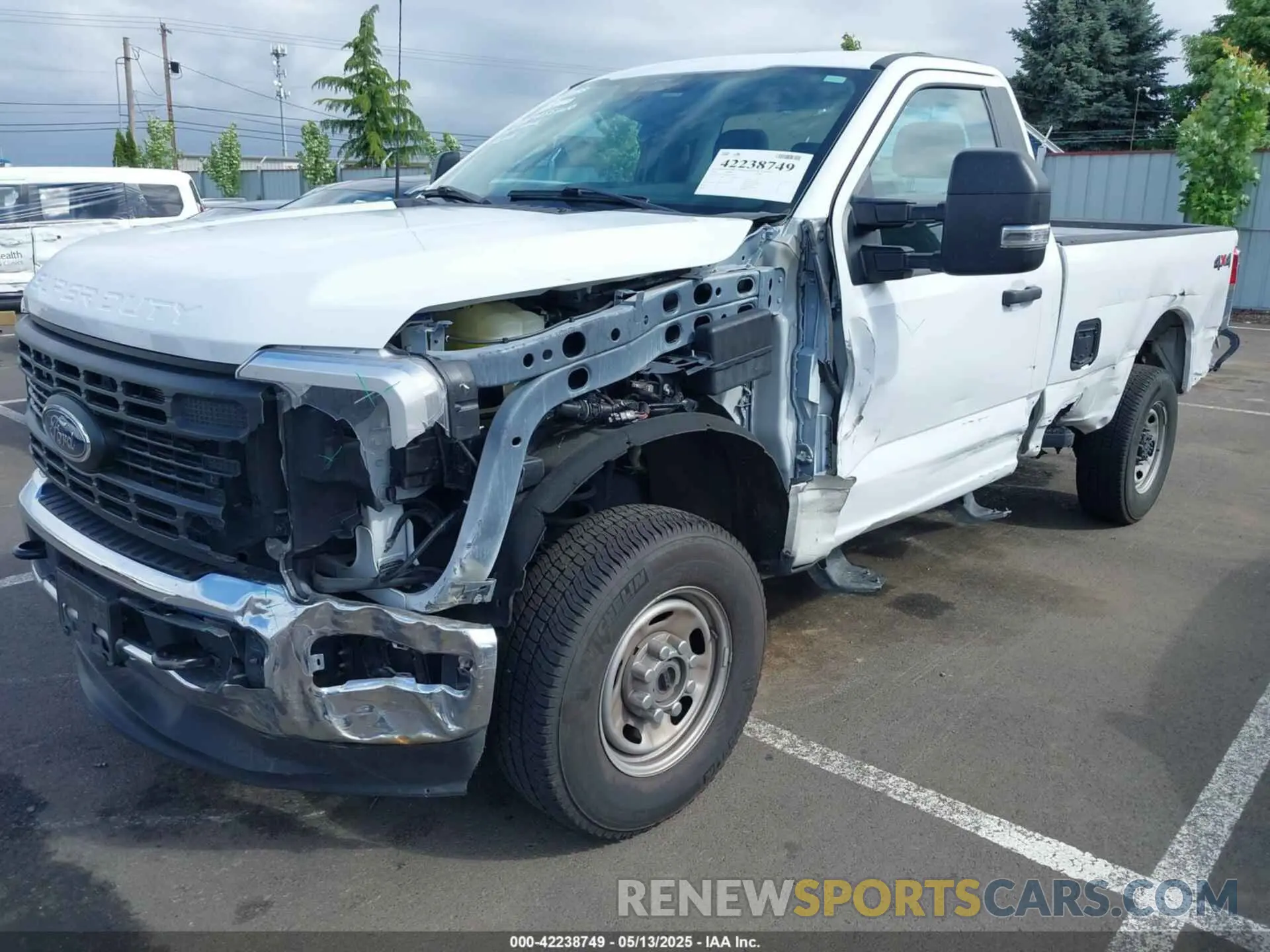 6 fotografías del automóvil dañado 1FTBF2BA2RED61478 FORD F-250 2024