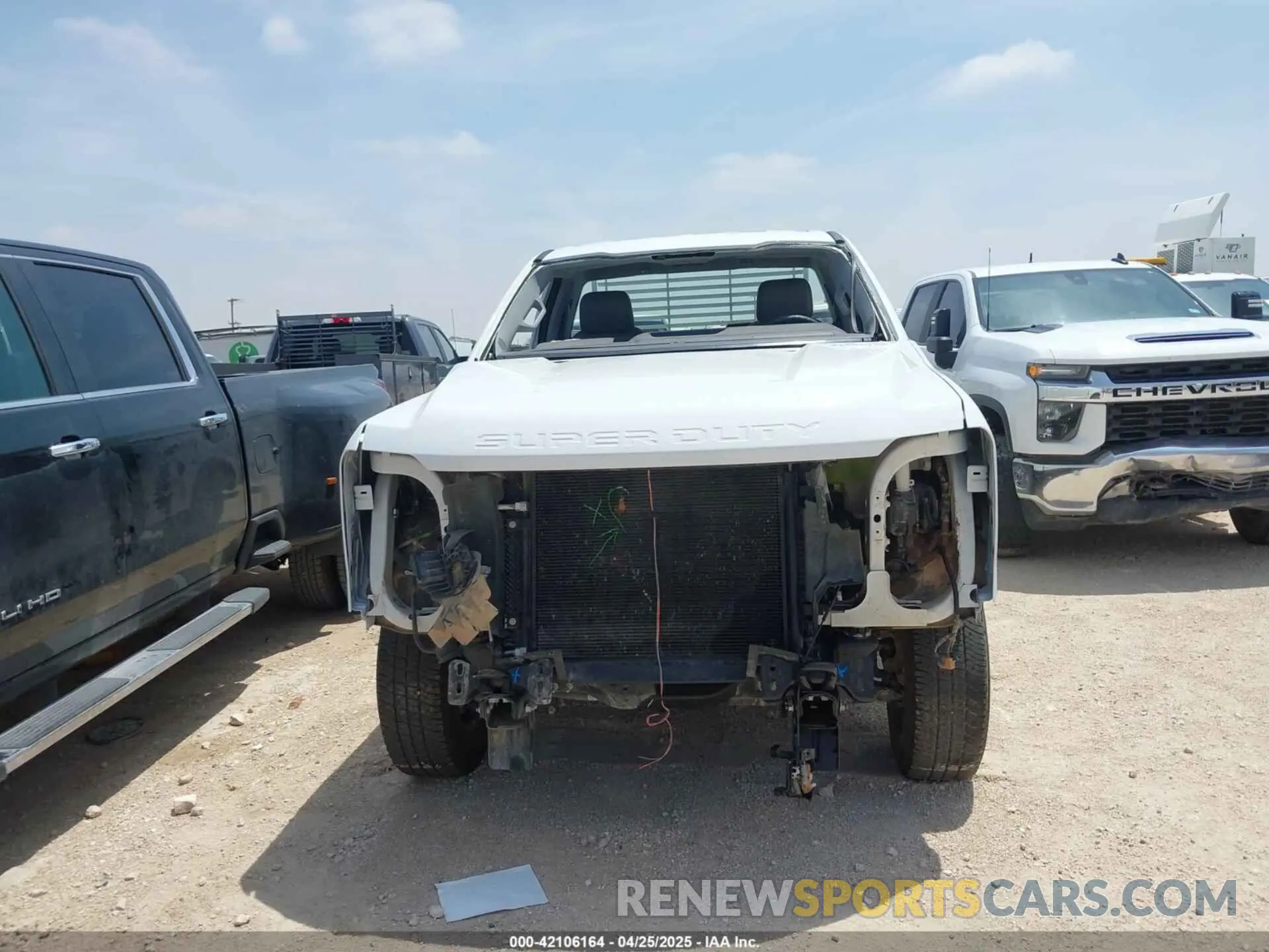 6 fotografías del automóvil dañado 1FTBF2BA5REE36108 FORD F-250 2024
