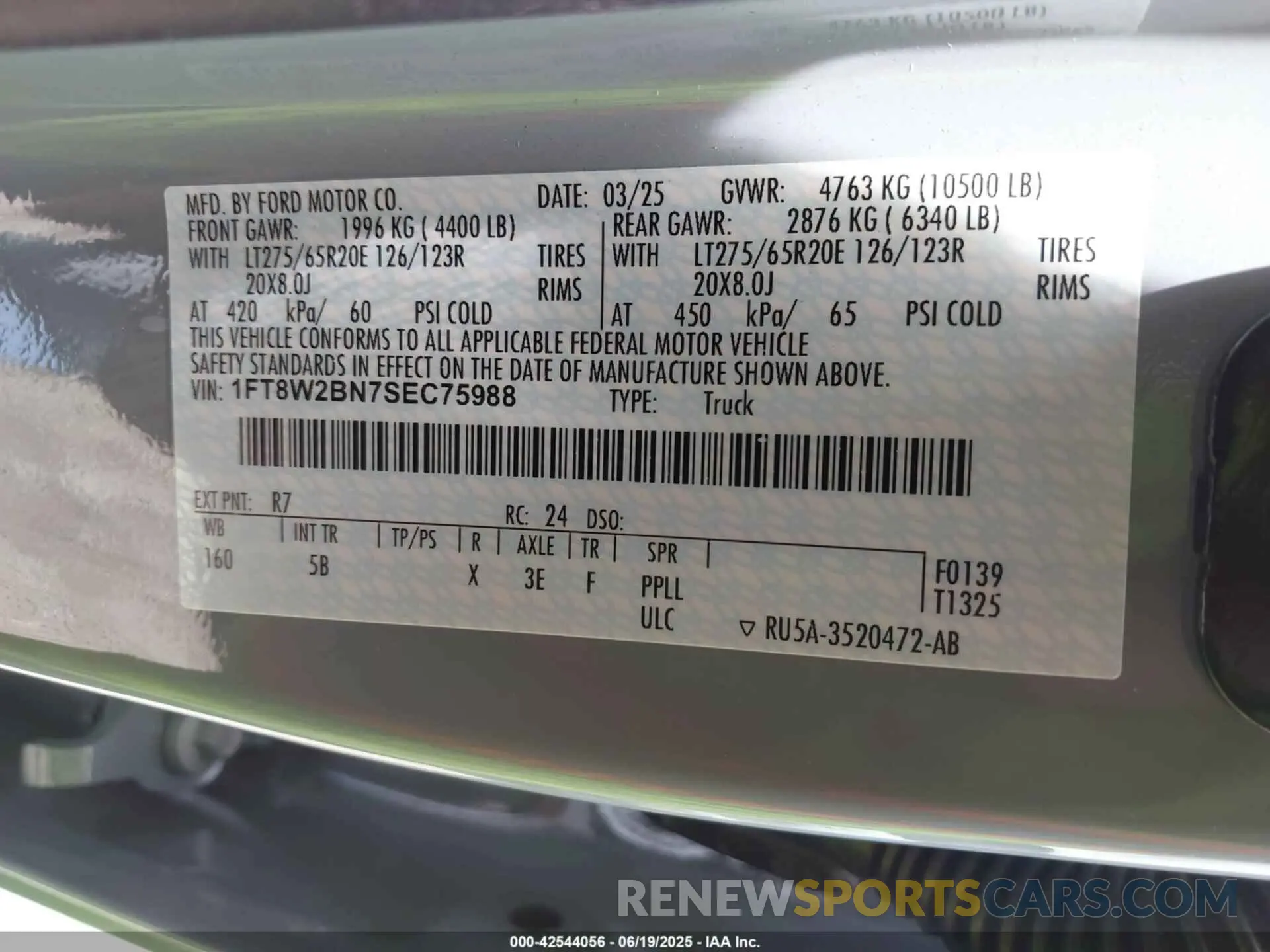 9 fotografías del automóvil dañado 1FT8W2BN7SEC75988 FORD F-250 2025