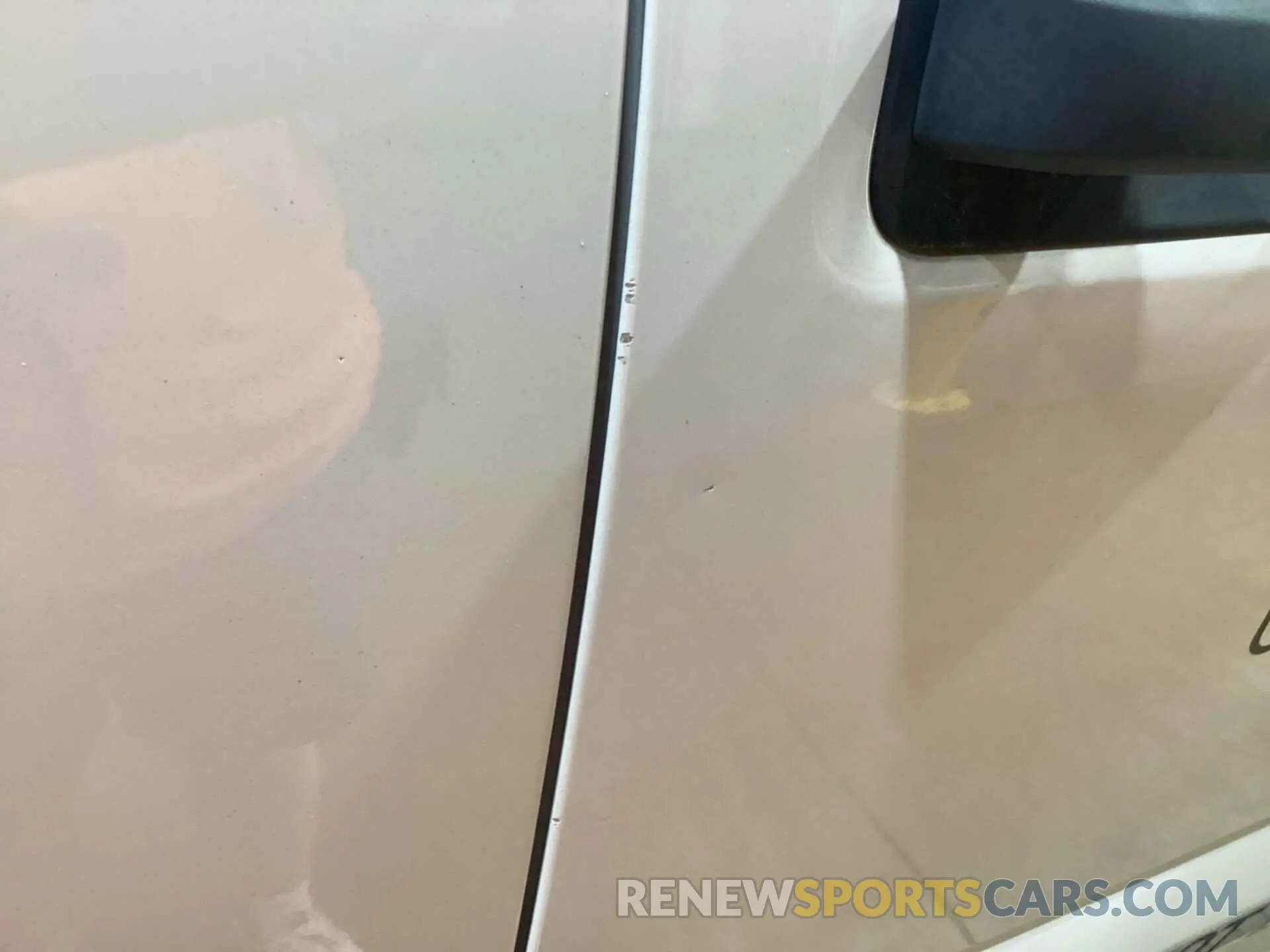 2 fotografías del automóvil dañado 1FD8W3DT5KEG49561 FORD F-350 2019
