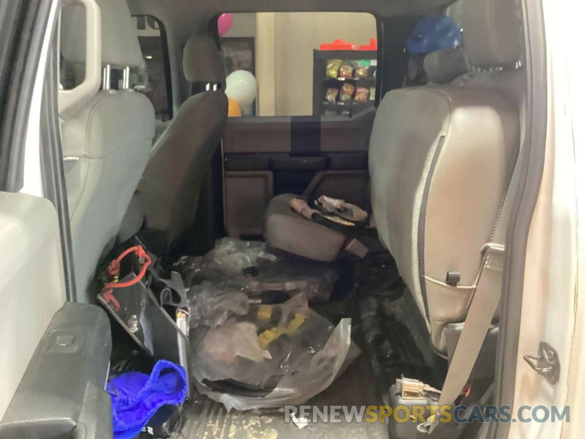 28 fotografías del automóvil dañado 1FD8W3DT5KEG49561 FORD F-350 2019