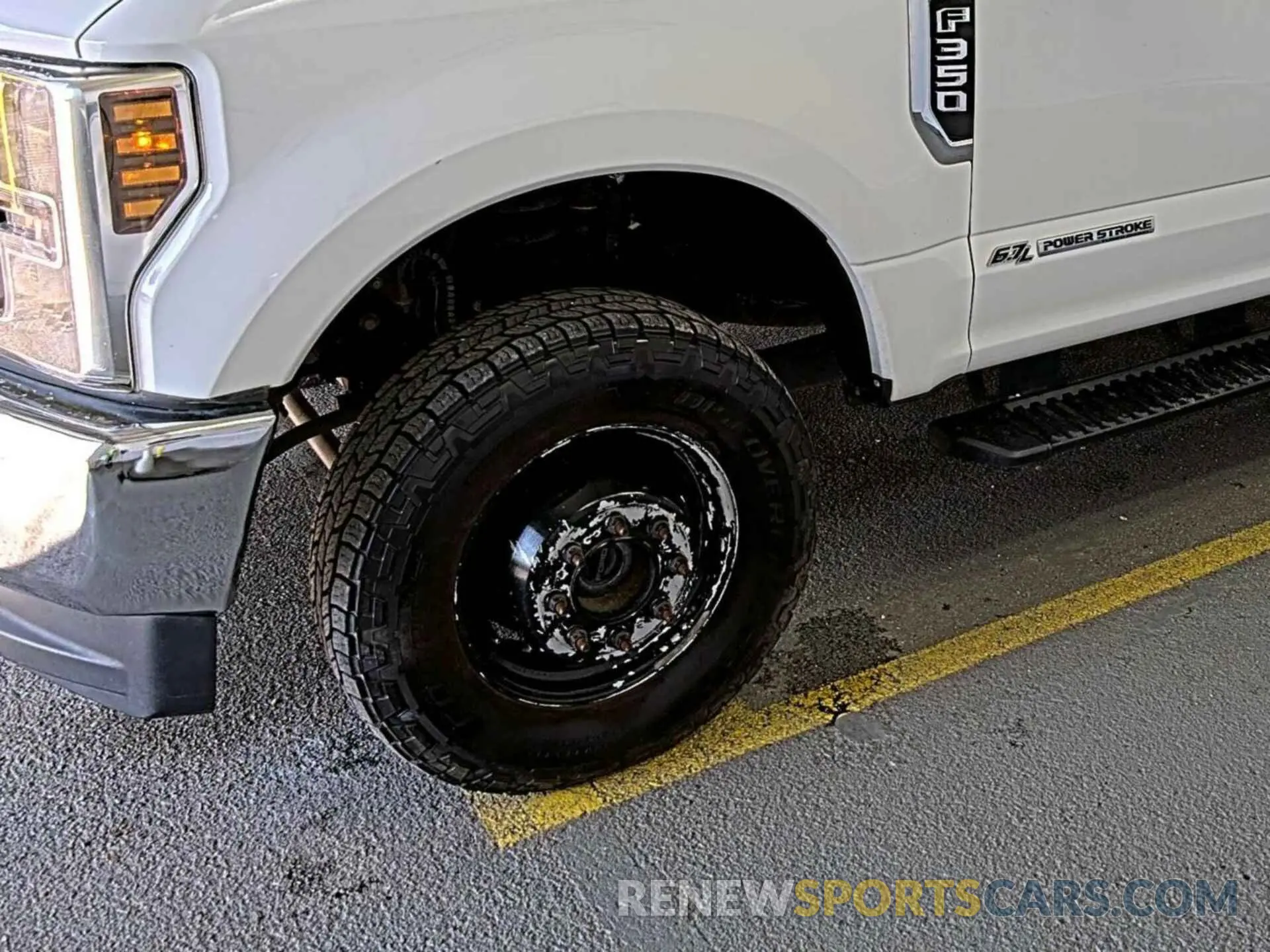 34 fotografías del automóvil dañado 1FD8W3DT5KEG49561 FORD F-350 2019