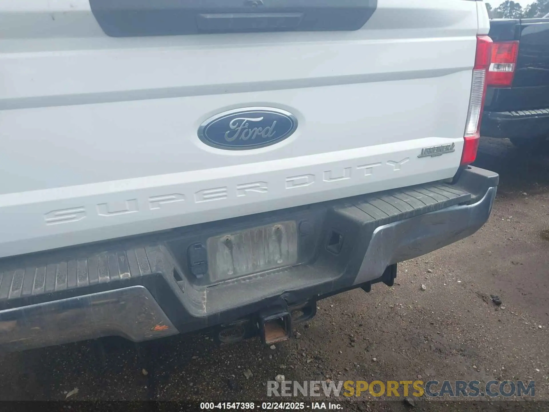 11 fotografías del automóvil dañado 1FT8W3BT1KEG06231 FORD F-350 2019