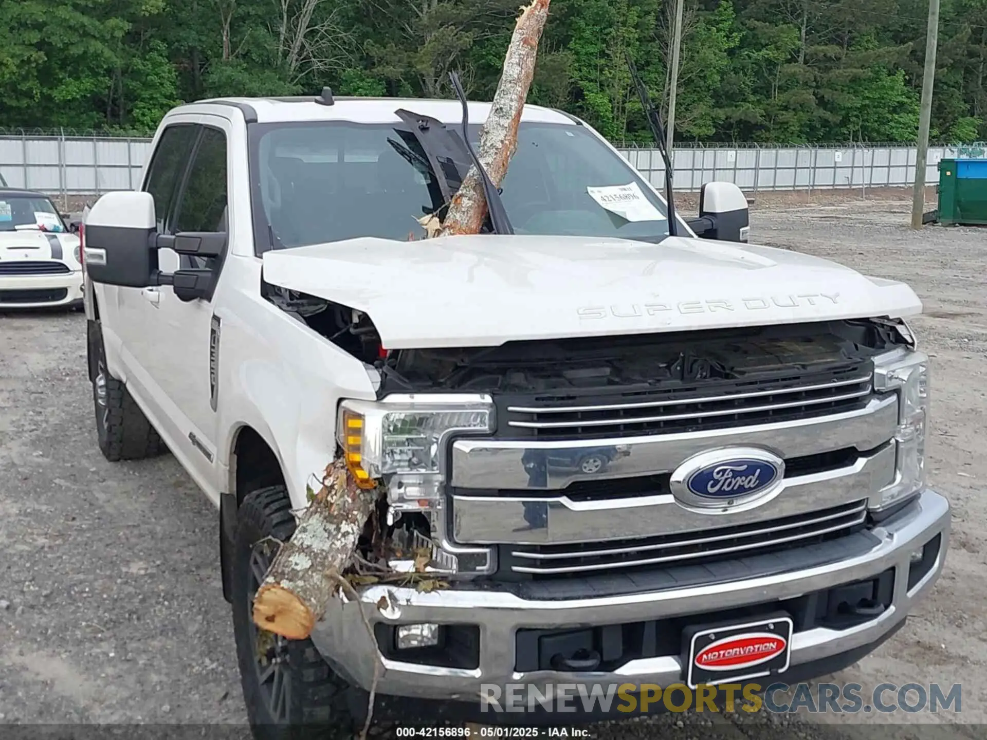 11 fotografías del automóvil dañado 1FT8W3BT5KEE17677 FORD F-350 2019