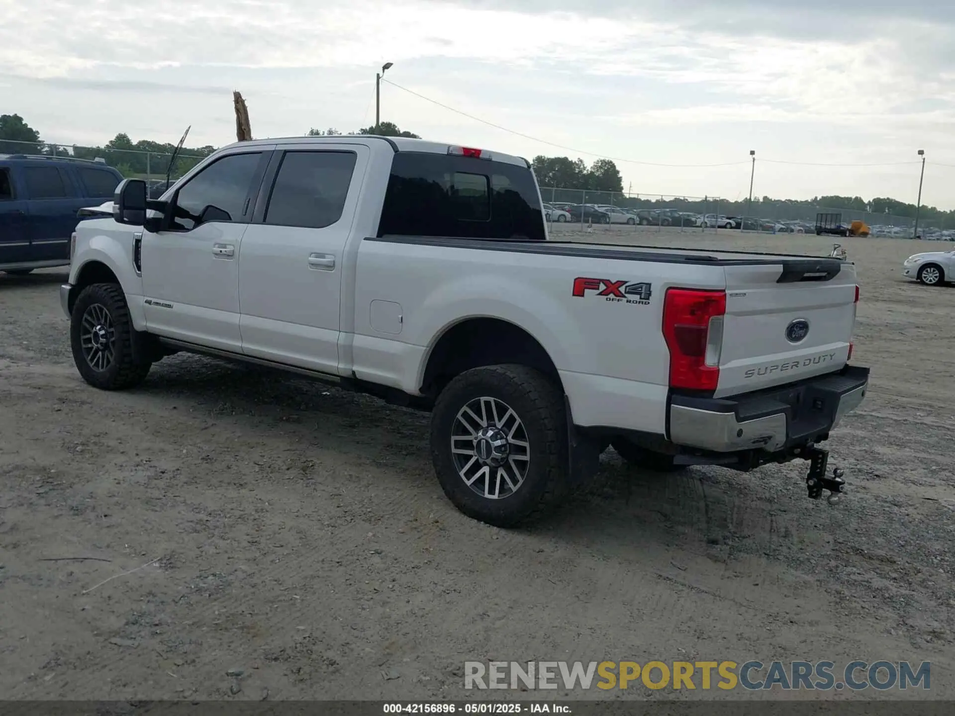 3 fotografías del automóvil dañado 1FT8W3BT5KEE17677 FORD F-350 2019