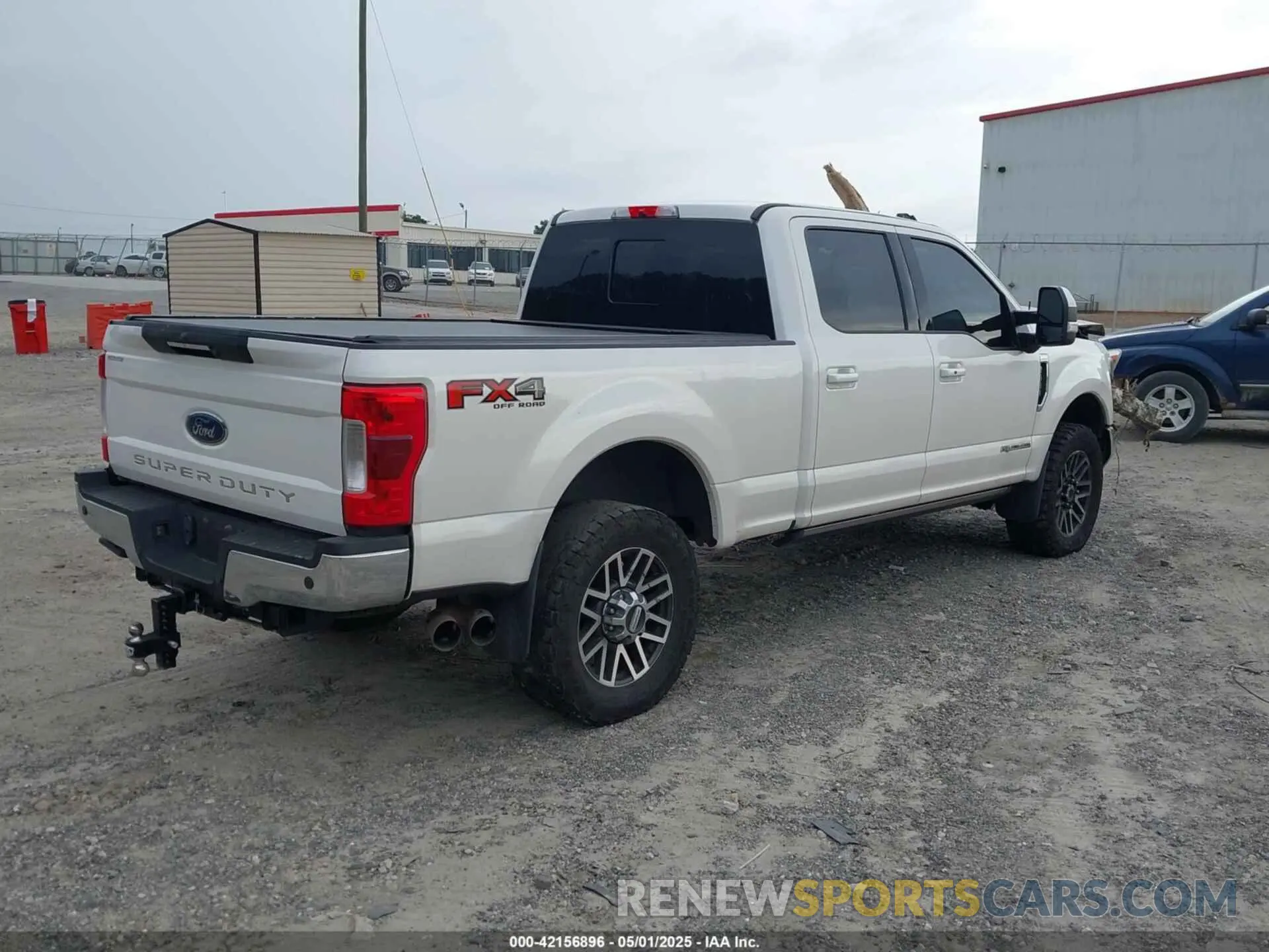 4 fotografías del automóvil dañado 1FT8W3BT5KEE17677 FORD F-350 2019