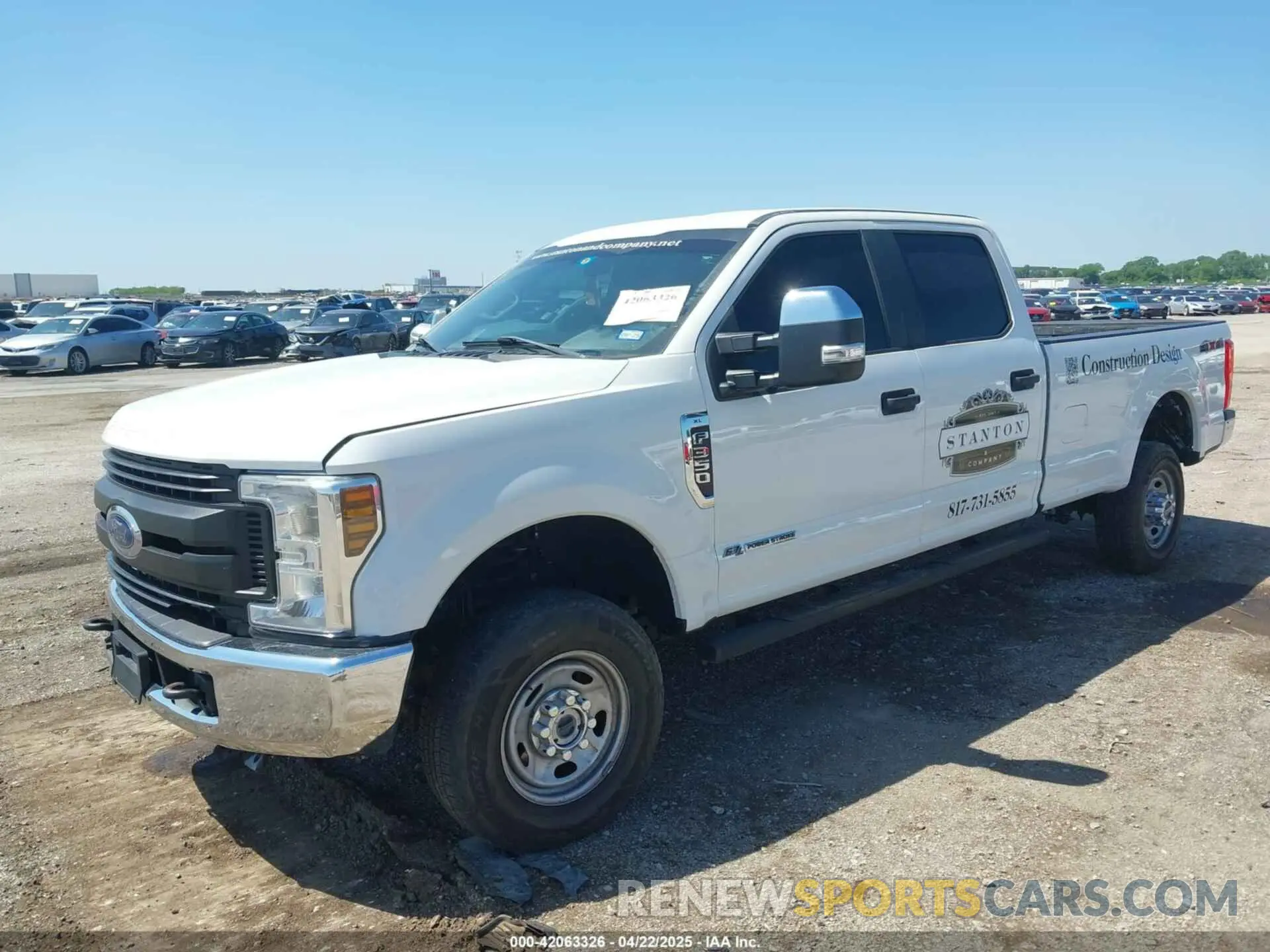 2 fotografías del automóvil dañado 1FT8W3BT5KEF01076 FORD F-350 2019