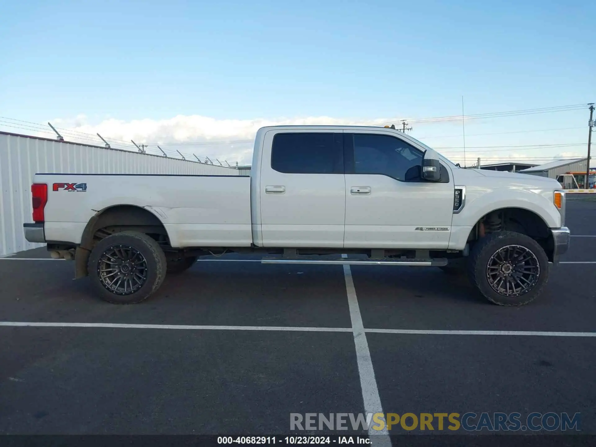 13 fotografías del automóvil dañado 1FT8W3BT6KEC64954 FORD F-350 2019