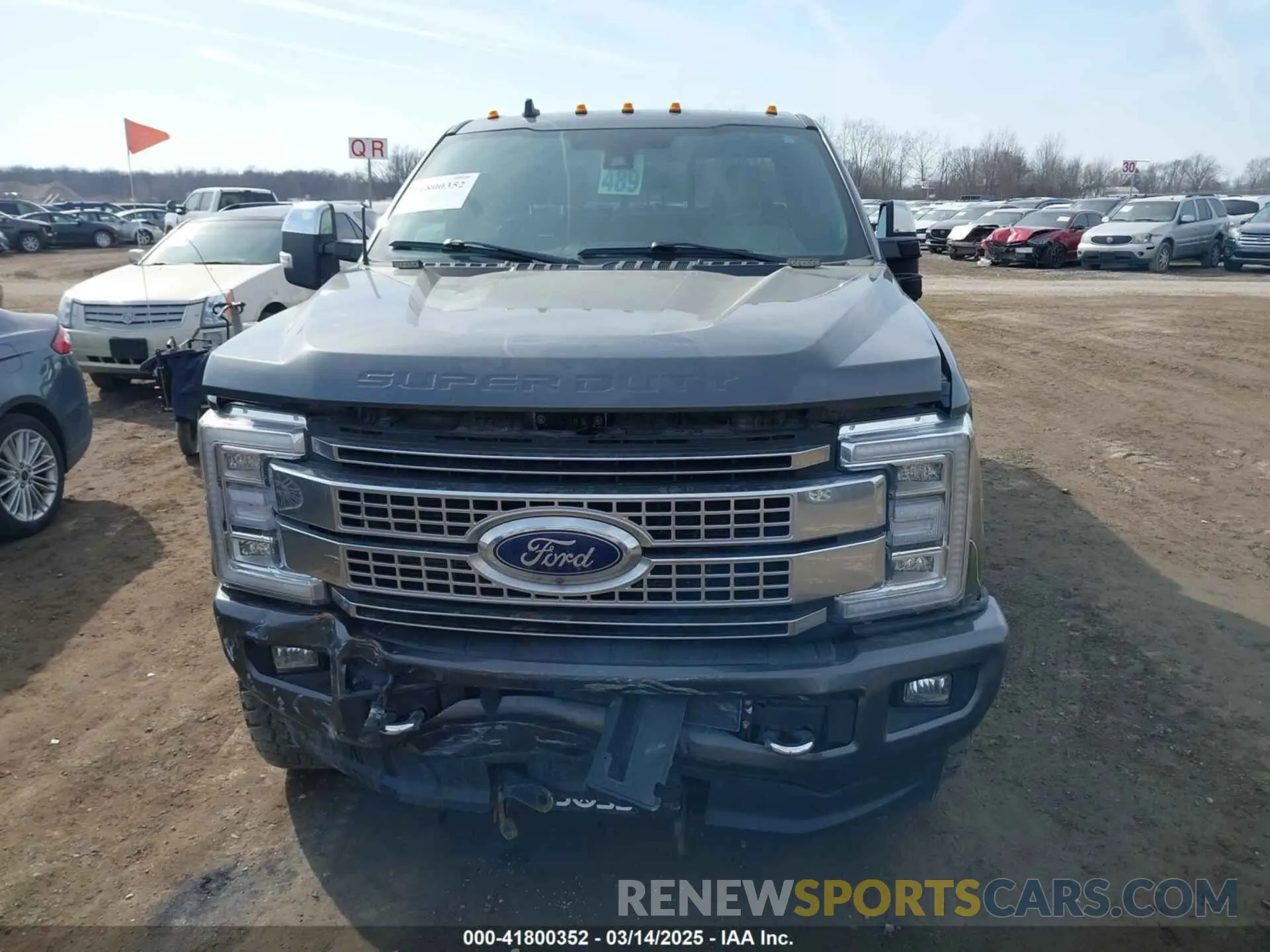 12 fotografías del automóvil dañado 1FT8W3BT7KEF76443 FORD F-350 2019